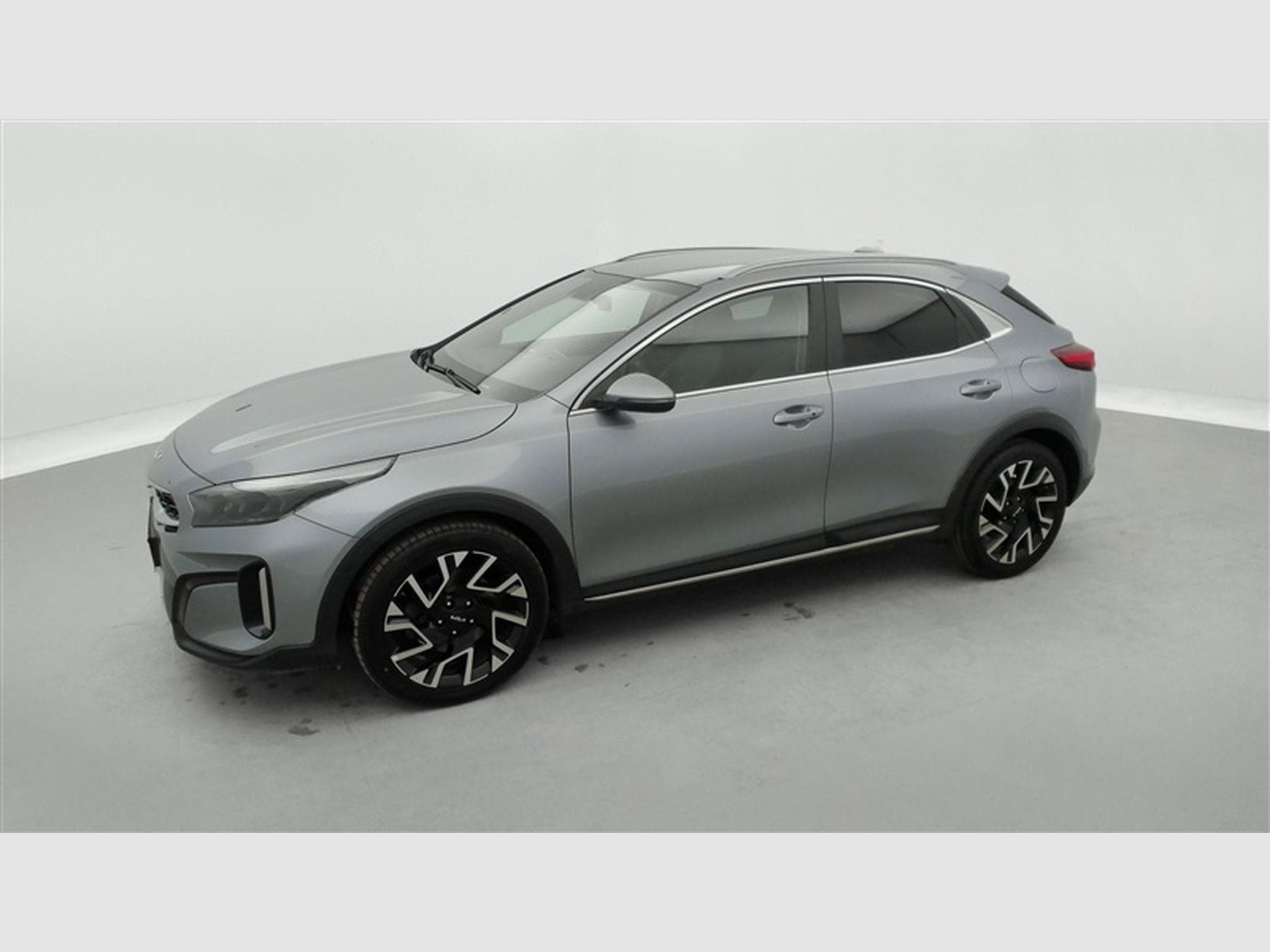 Kia XCeed 1.0 T-GDi 120cv Pulse NAVI 8" / FULL LED / CAMERA / JA 16" (2024) - Photo 22