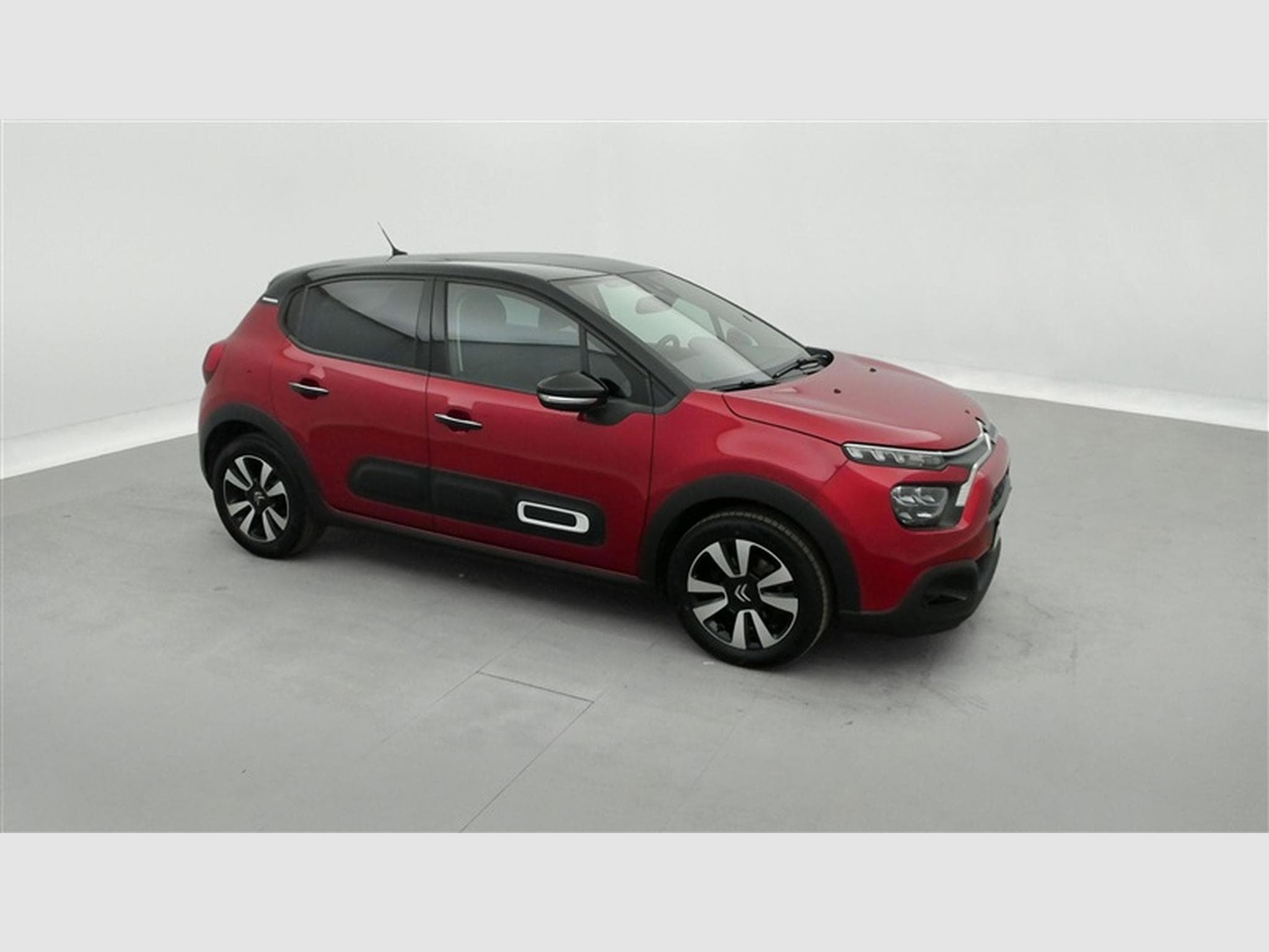 Citroen C3 1.2i PureTech Feel NAVI / FULL LED / CARPLAY (2024) - Photo 22