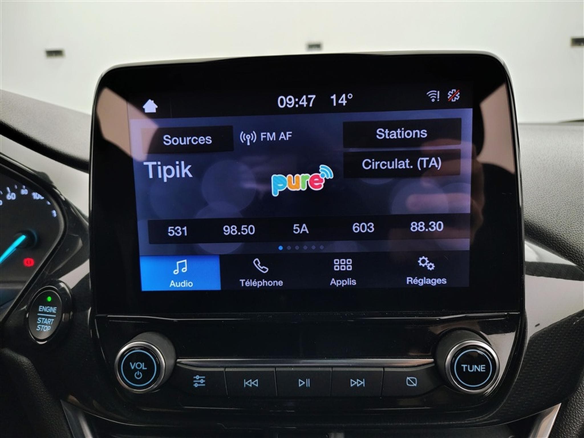 Ford Fiesta 1.0 EcoBoost ST-Line CARPLAY / FULL LED / PDC AR / JA 17" (2021) - Photo 11