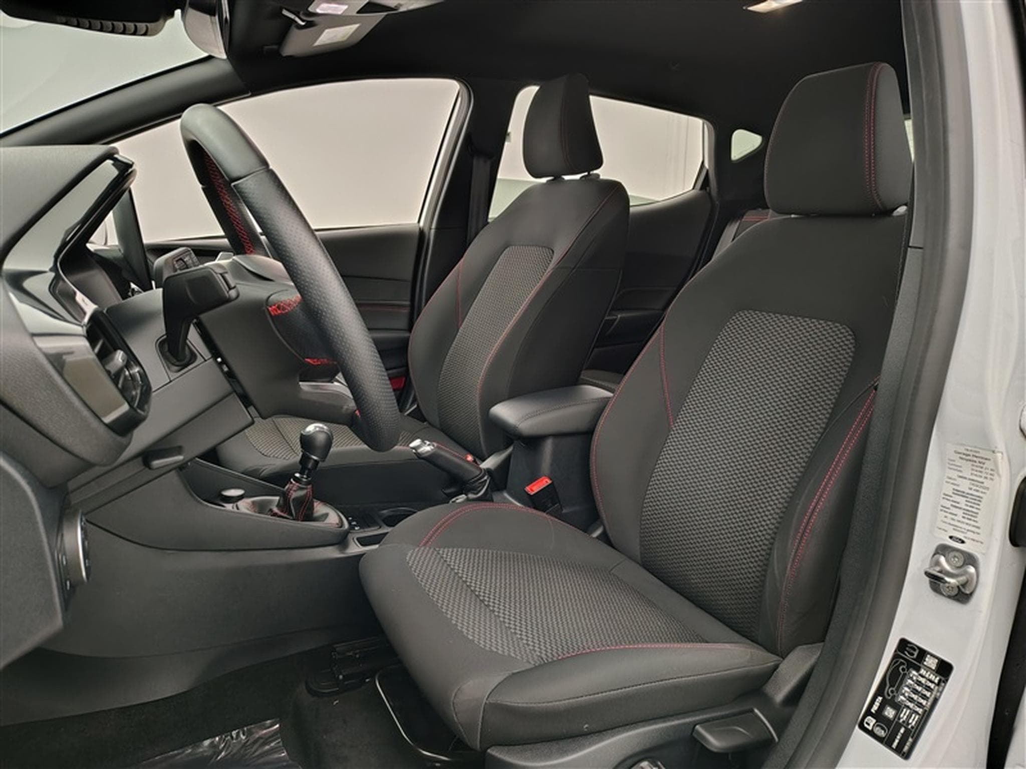 Ford Fiesta 1.0 EcoBoost ST-Line CARPLAY / FULL LED / PDC AR / JA 17" (2021) - Photo 7