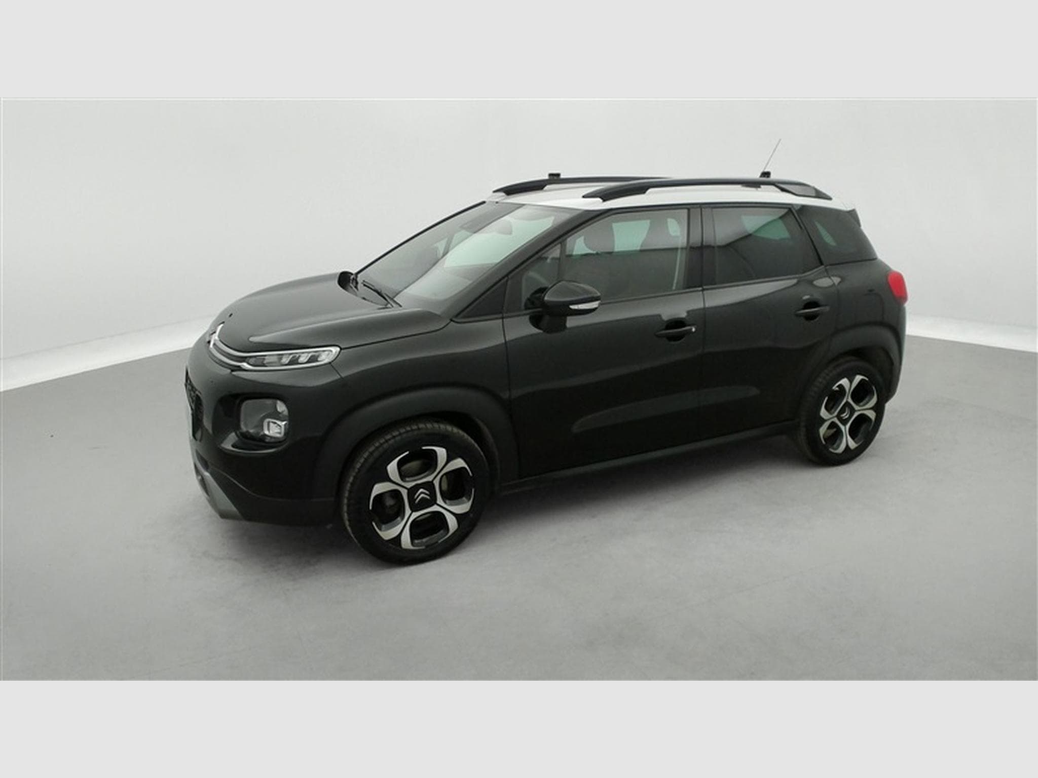 Citroen C3 Aircross 1.2 PureTech Shine NAVI / CARPLAY / CAMERA (2019) - Photo 20