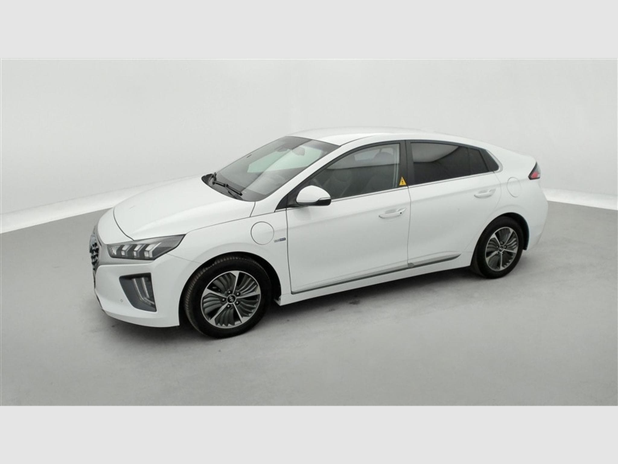 Hyundai Ioniq 1.6 GDi PHEV Executive NAVI / FULL LED / CUIR / CAMERA (2020) - Photo 21