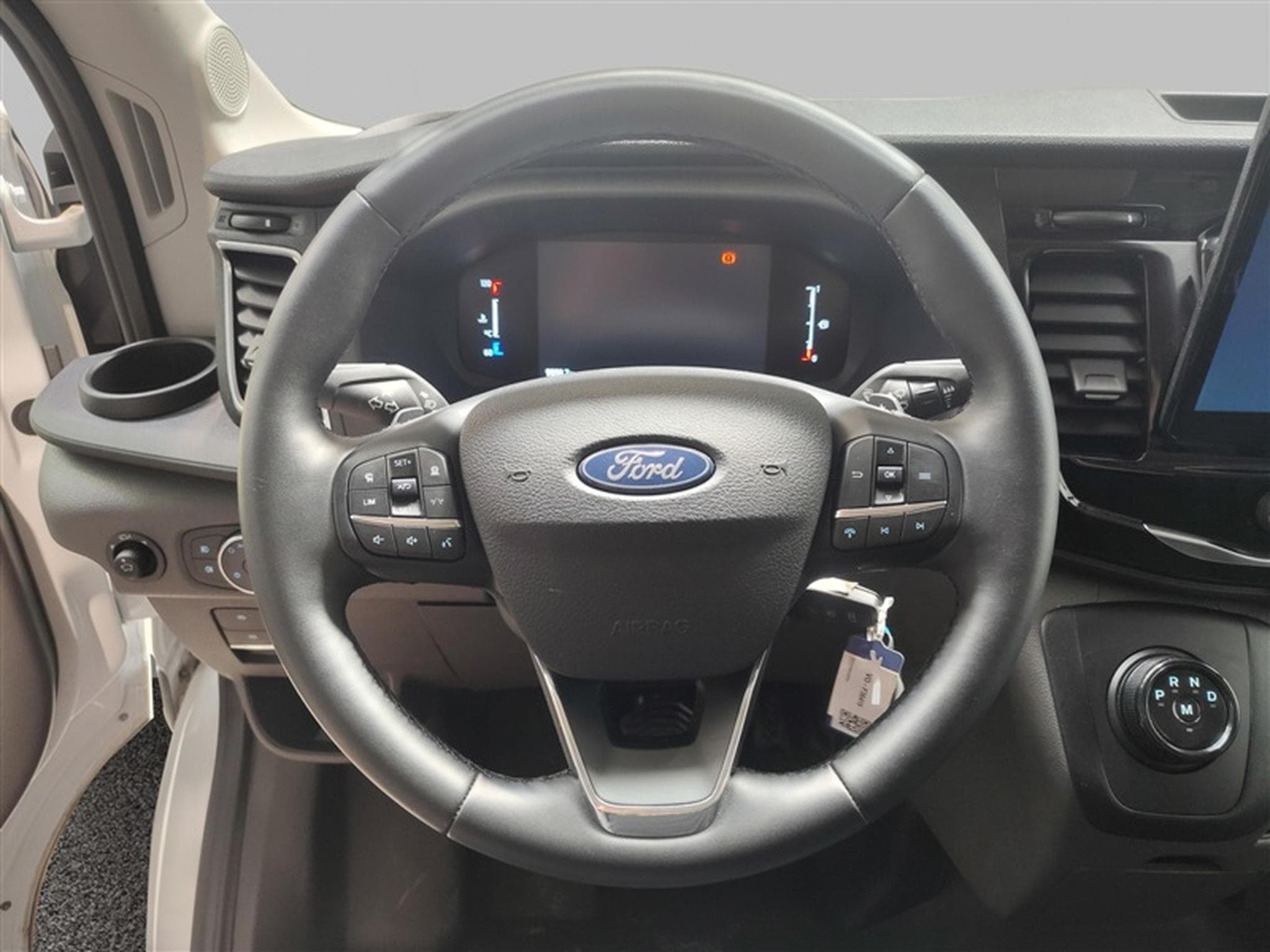 Ford Transit 2.0 TDCi L2H2 A8 Navi / PDC av+ar (2024) - Photo 9