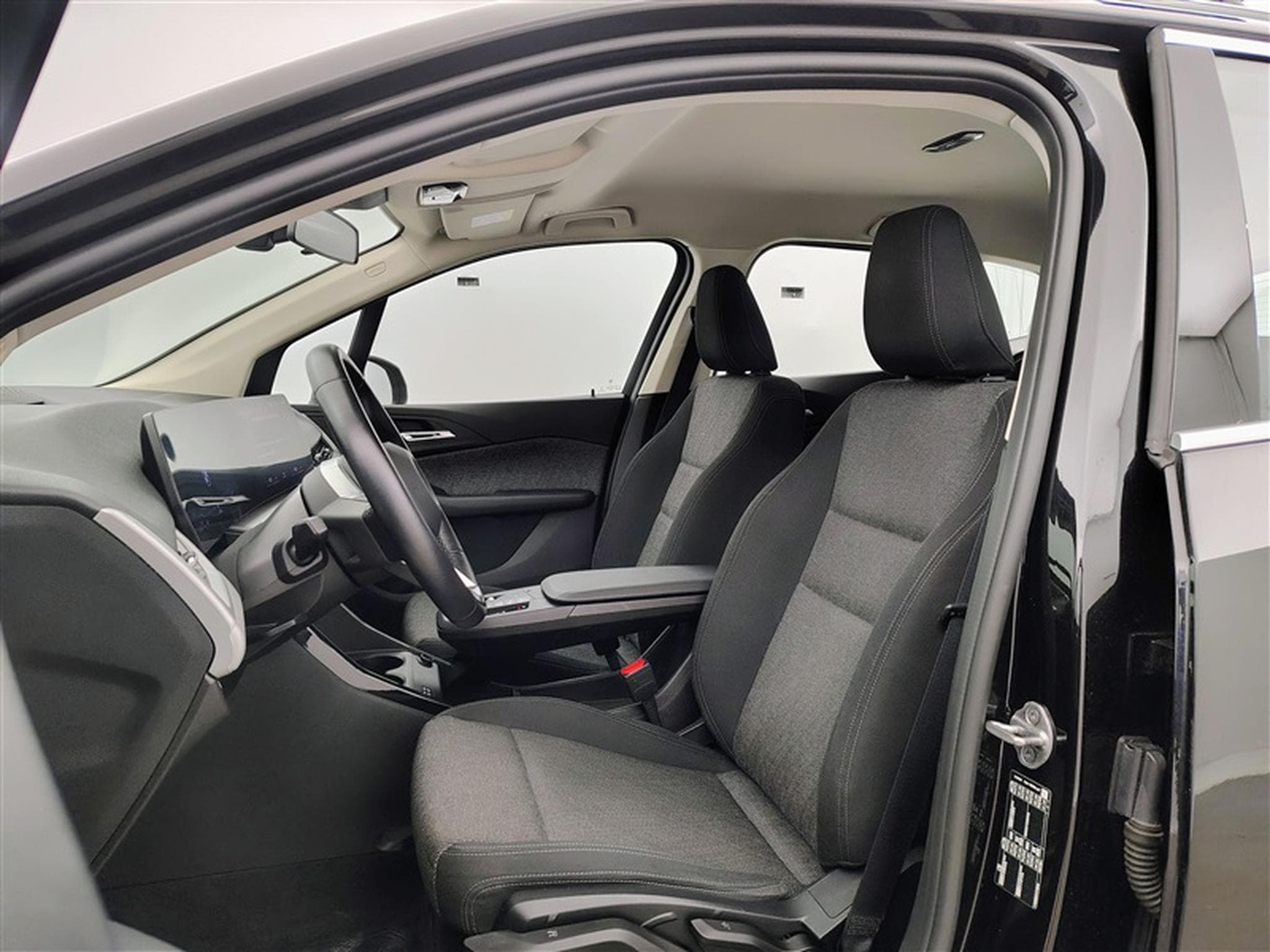 BMW 218 218IA Active Tourer NAVI / FULL LED / ALU (2023) - Photo 7