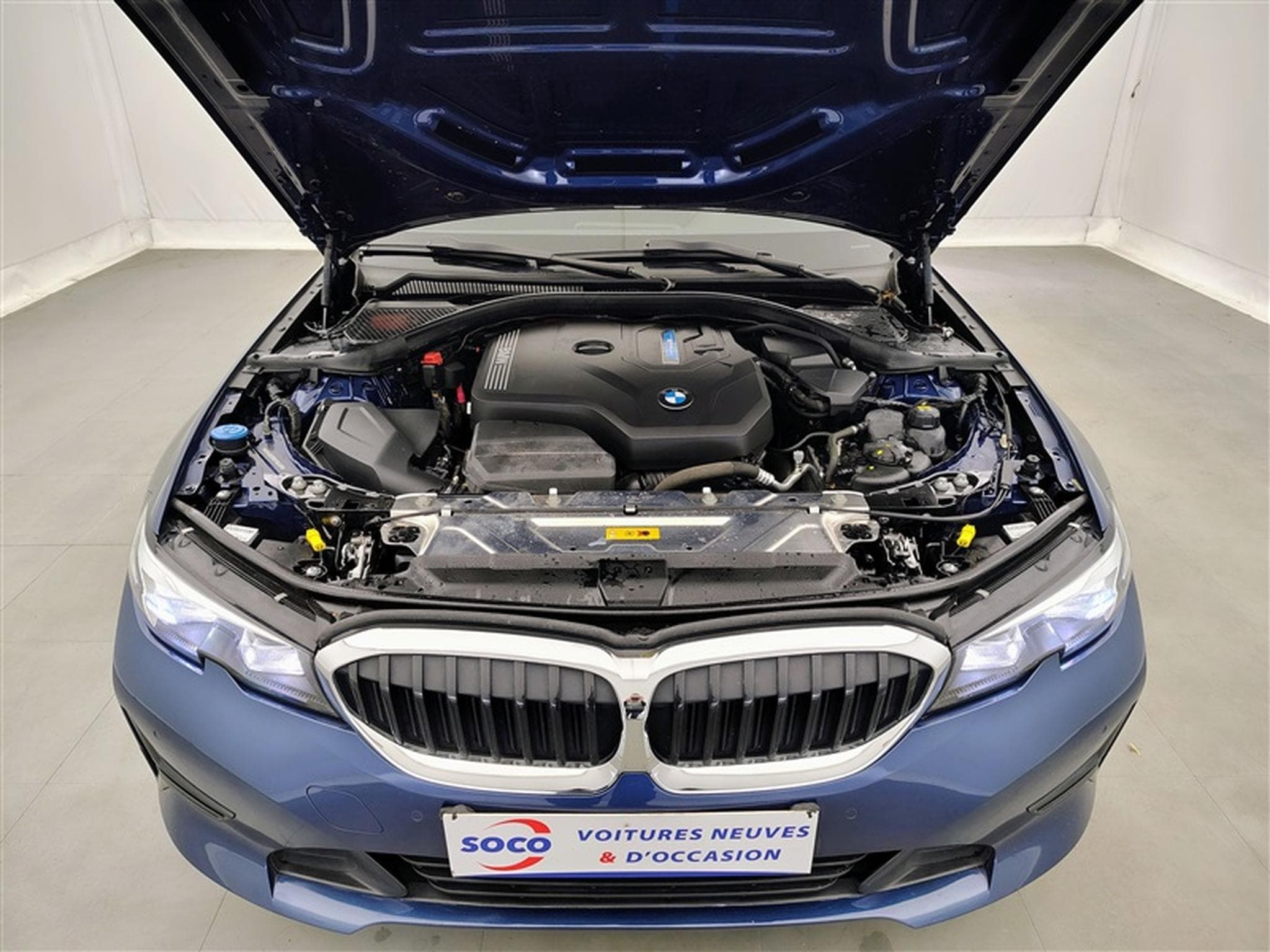 BMW 320 320eA PHEV Business NAVI/FULL LED/JA/PDC AV AR/CARPLAY (2021) - Photo 22