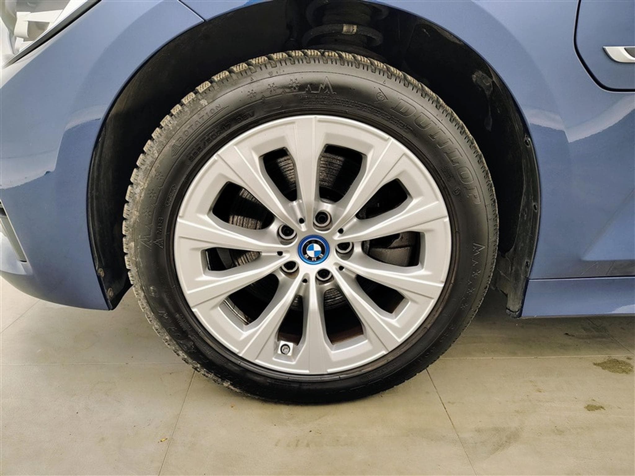 BMW 320 320eA PHEV Business NAVI/FULL LED/JA/PDC AV AR/CARPLAY (2021) - Photo 6