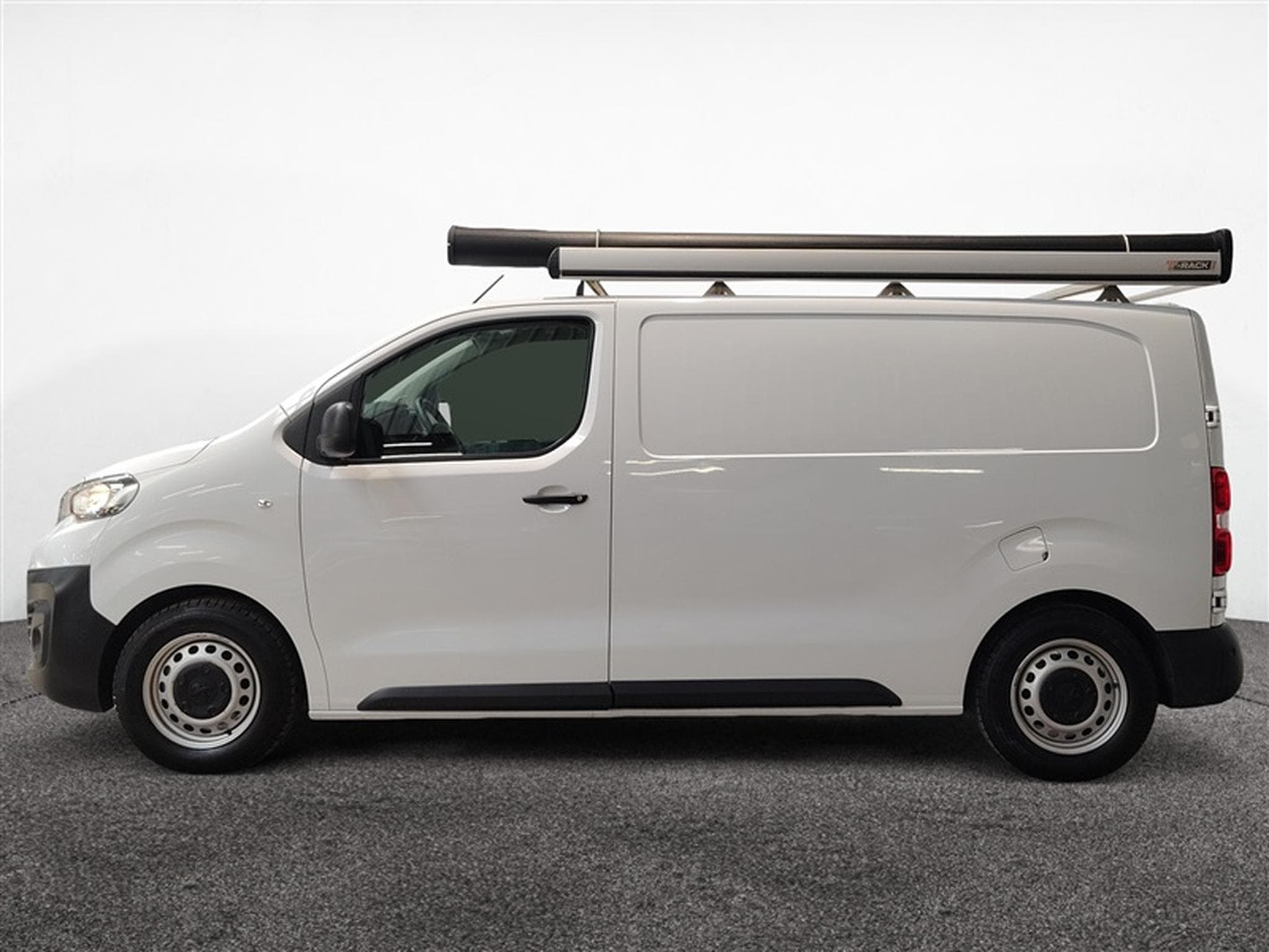 Peugeot Expert 2.0 BlueHDi L2  Premium EAT8 NAVI / CLIM / TEL (2023) - Photo 3