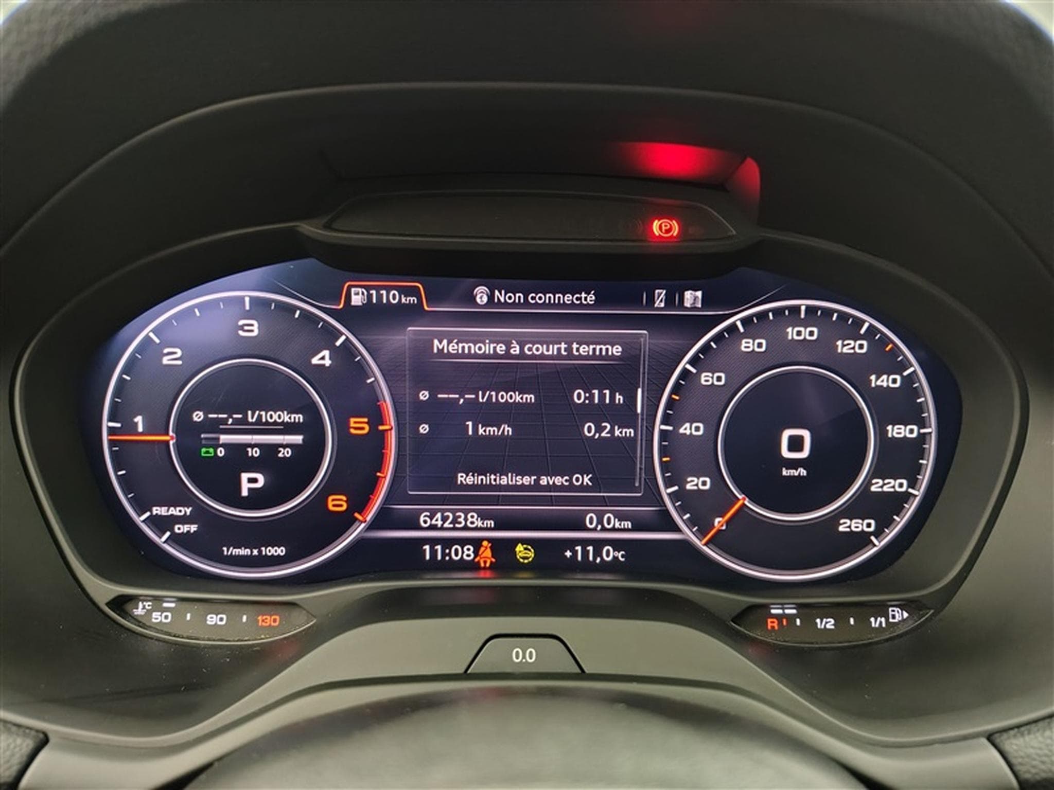 Audi Q2 35 TDi Sport Edition S tronic (2023) - Photo 10