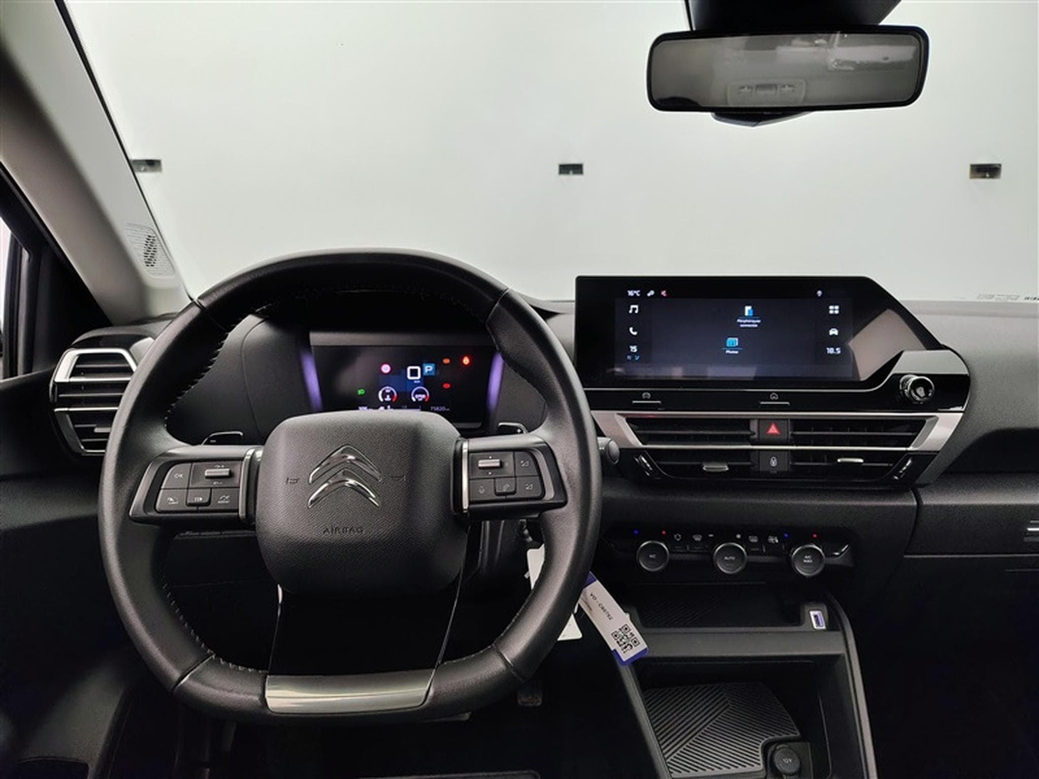 Citroen C4 X 1.2 PureTech 130cv EAT8 Feel CARPLAY / FULL LED / S-CUIR (2023) - Photo 9