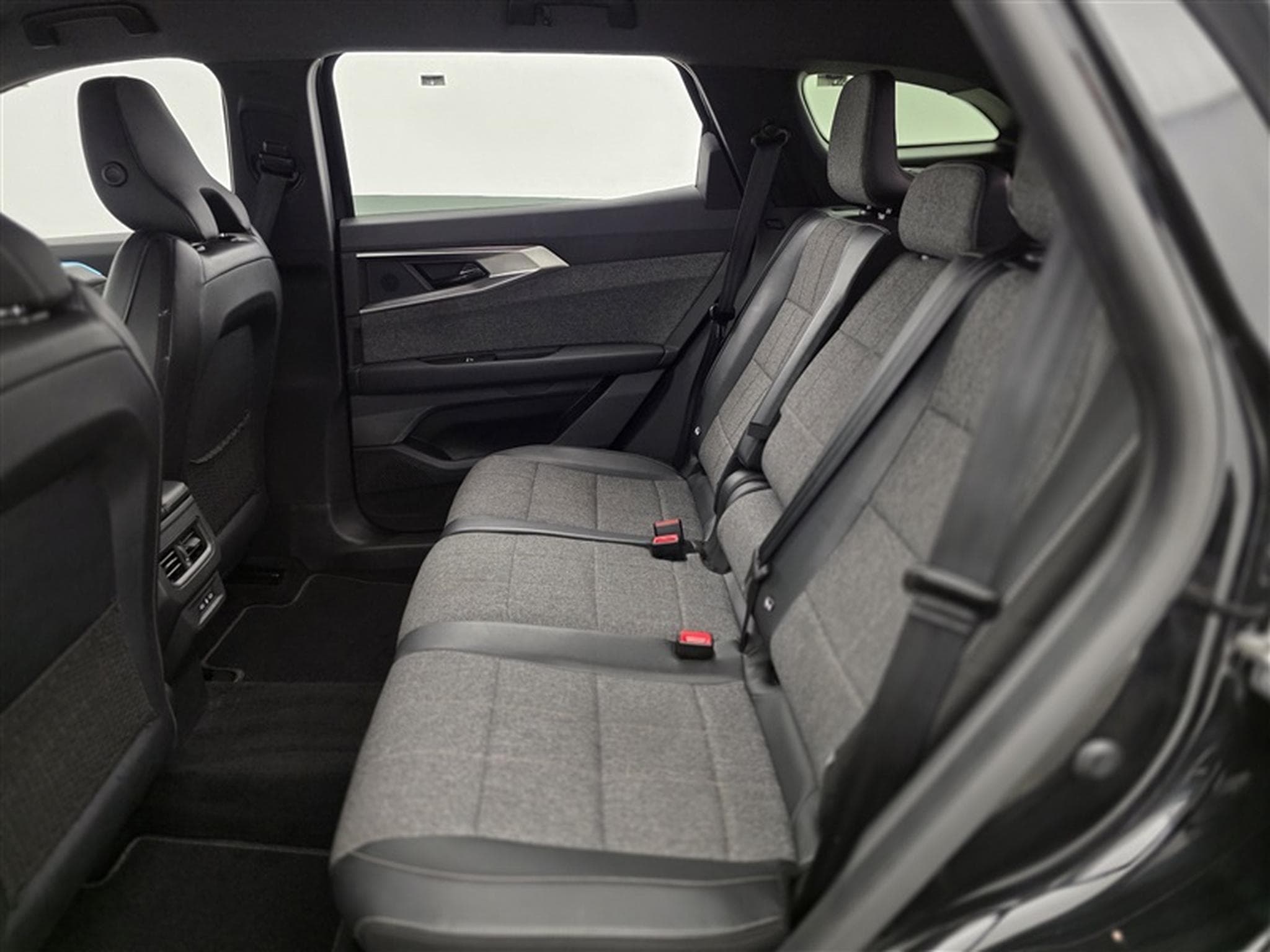 Renault Espace 1.2 E-Tech HEV Techno 7pl. NAVI / S-CUIR / FULL LED (2024) - Photo 13