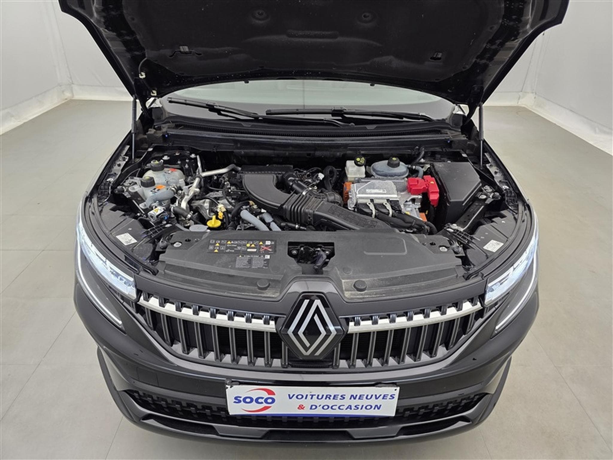 Renault Espace 1.2 E-Tech HEV Techno 7pl. NAVI / S-CUIR / FULL LED (2024) - Photo 20