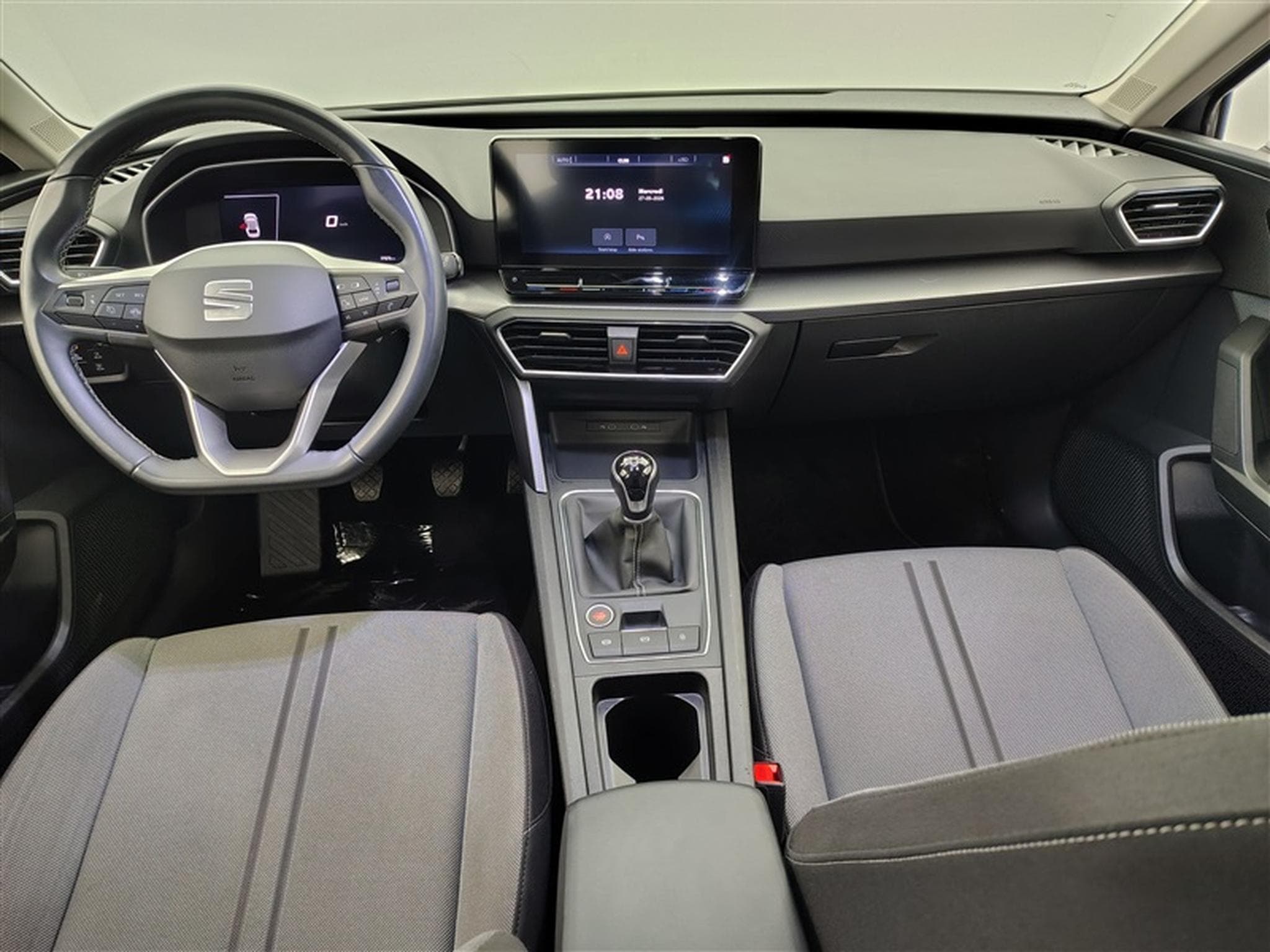 Seat Leon 1.0 EcoTSI Move! NAVI/LED/JA16/PDC AV AR (2023) - Photo 8