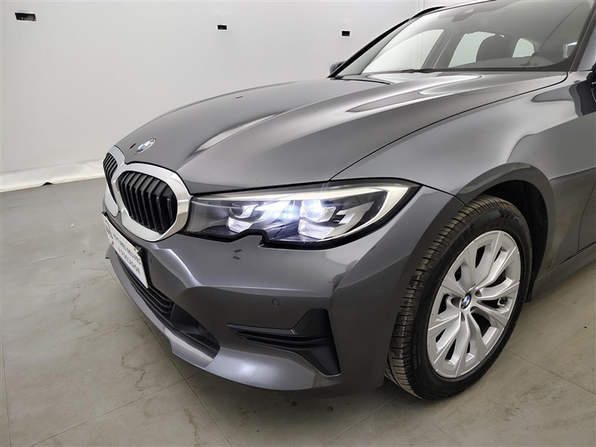 BMW 318 318iA Business NAVI/LED/JA17/PDC AV AR (2021) - Photo 15