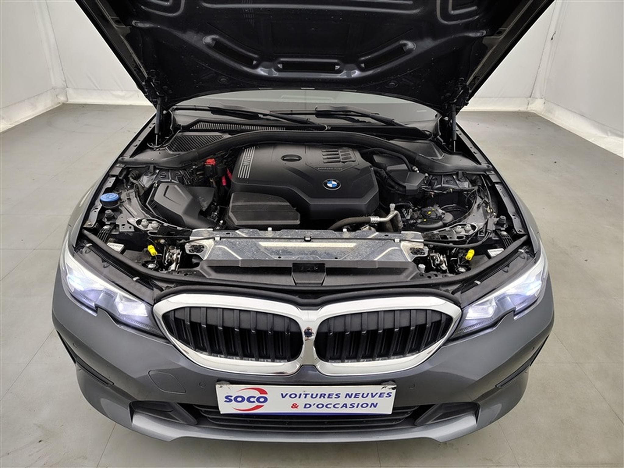 BMW 318 318iA Business NAVI/LED/JA17/PDC AV AR (2021) - Photo 21