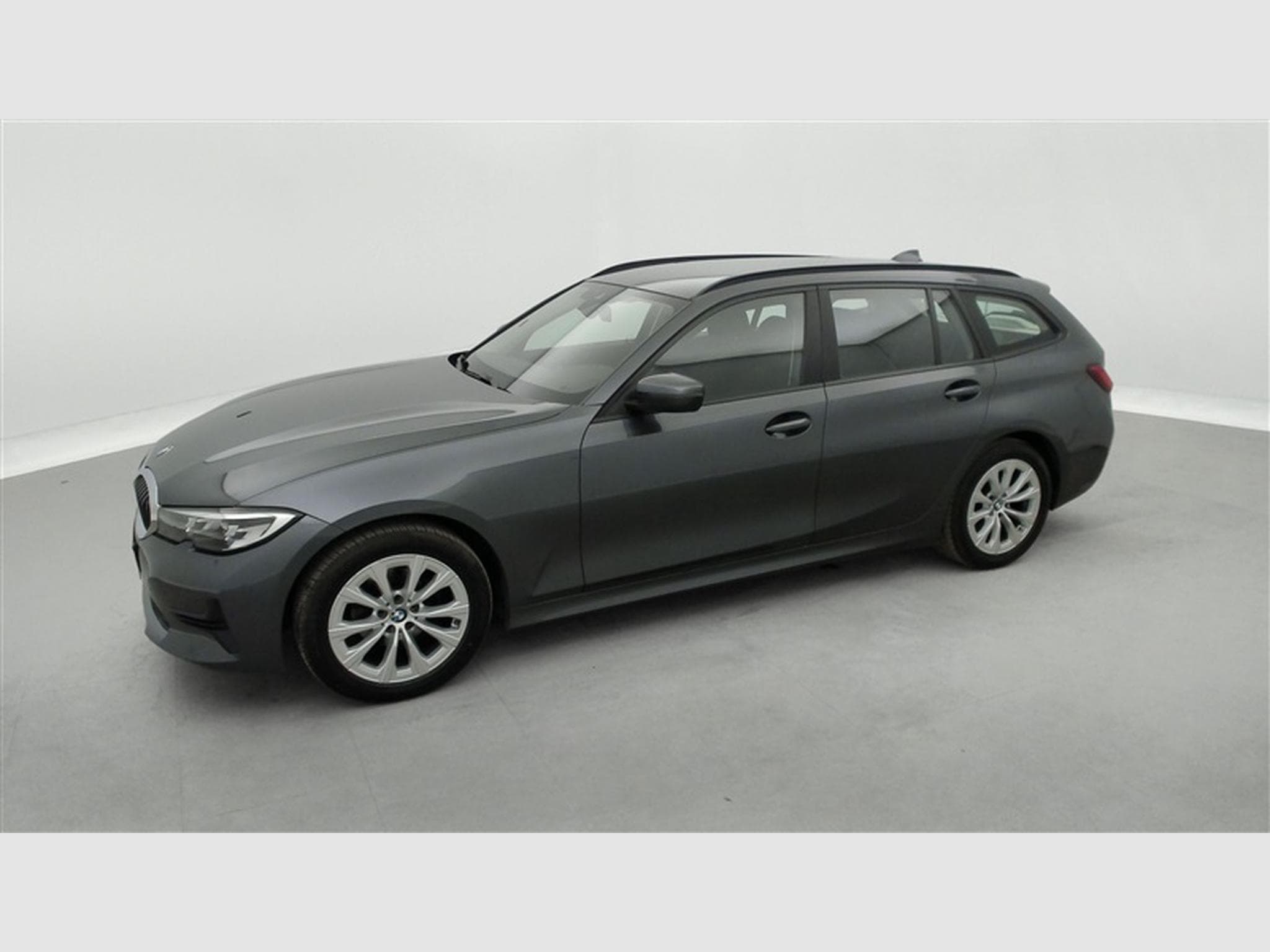 BMW 318 318iA Business NAVI/LED/JA17/PDC AV AR (2021) - Photo 23