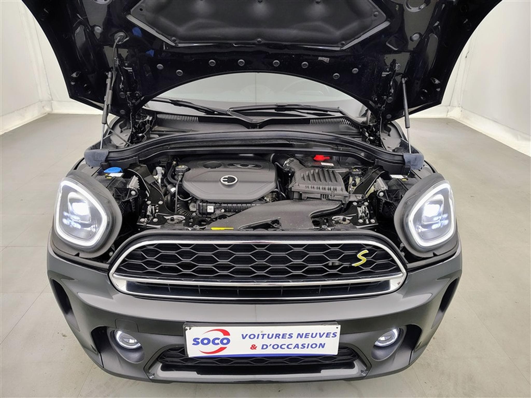 MINI Countryman 1.5A PHEV Cooper SE ALL4/NAVI/FULL LED/JA17/PDC (2023) - Photo 20