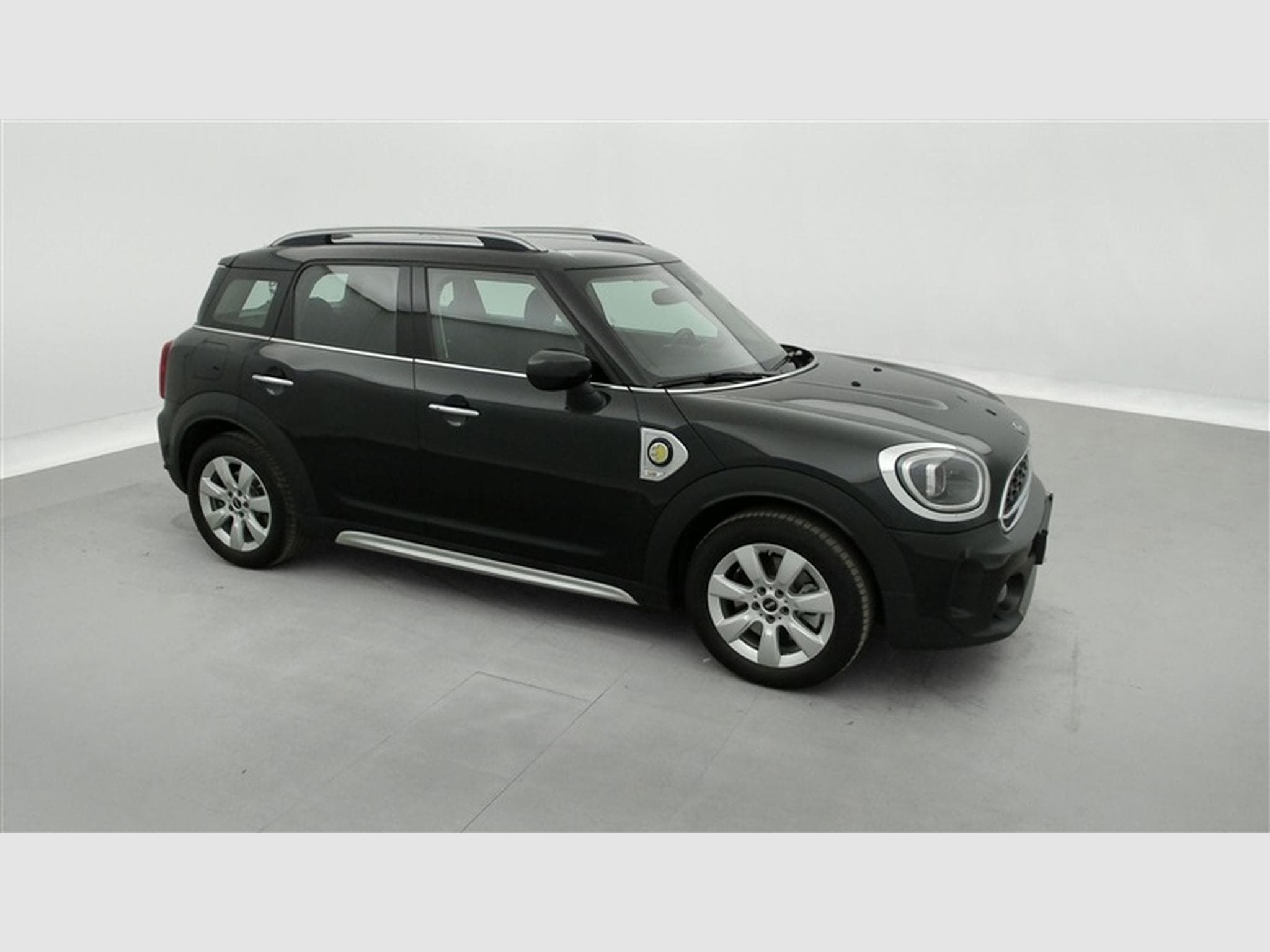 MINI Countryman 1.5A PHEV Cooper SE ALL4/NAVI/FULL LED/JA17/PDC (2023) - Photo 24