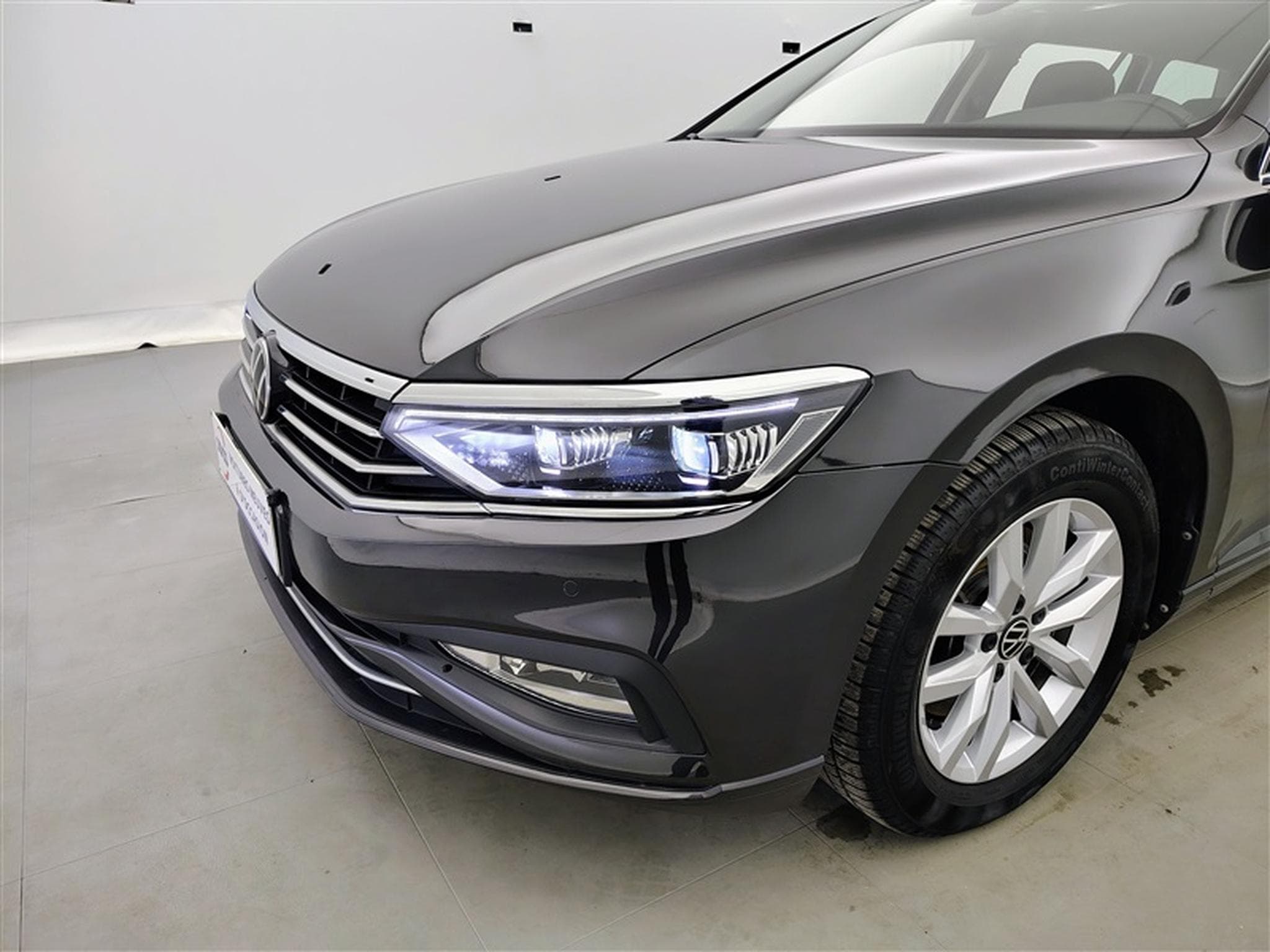 VW Passat 2.0 TDi Style DSG Navi / Led / PDC av+ar (2021) - Photo 15