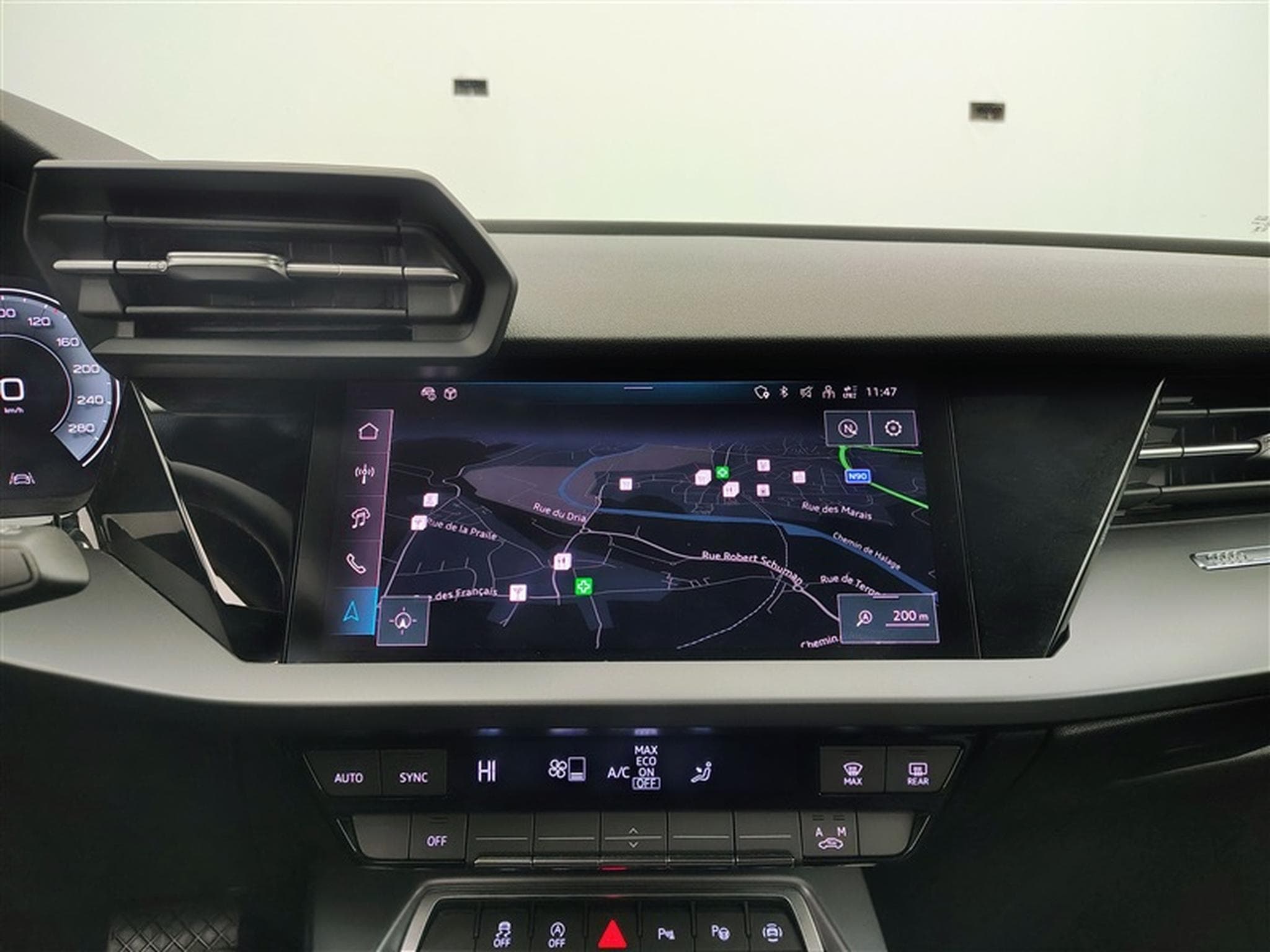 Audi A3 30 TFSI Advanced S tronic Navi / Led / PDC av+ar (2025) - Photo 11