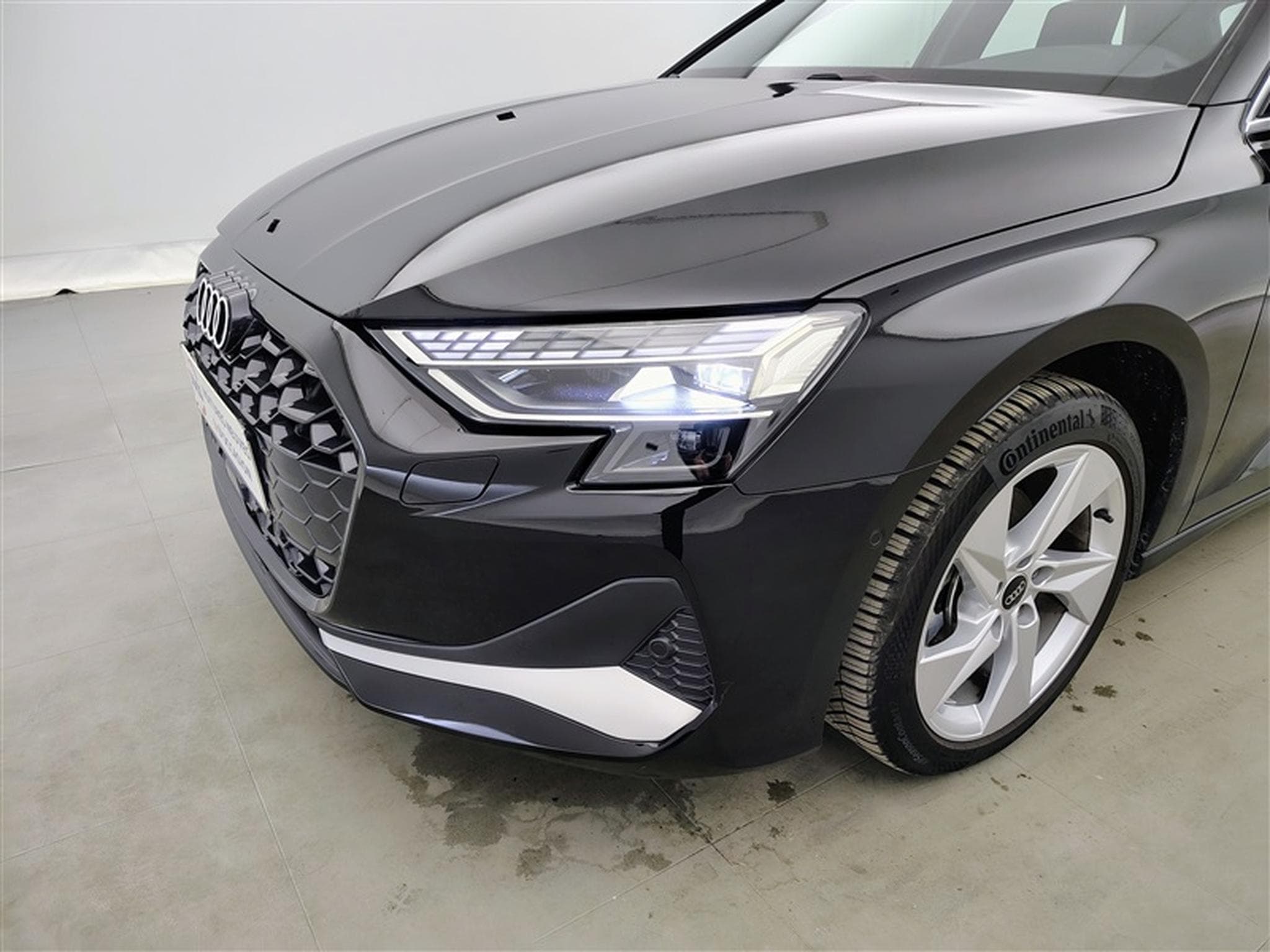 Audi A3 30 TFSI Advanced S tronic Navi / Led / PDC av+ar (2025) - Photo 15