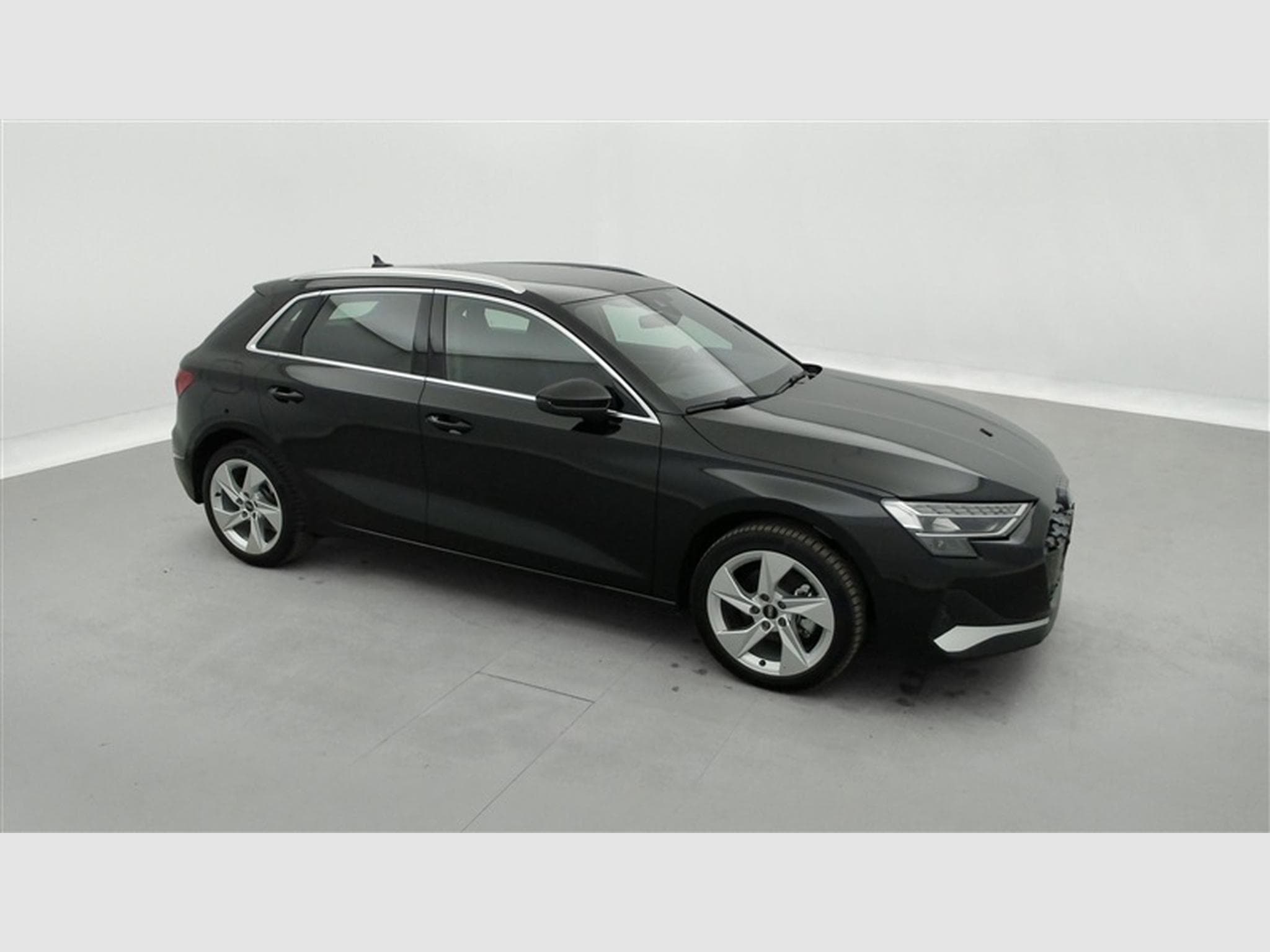 Audi A3 30 TFSI Advanced S tronic Navi / Led / PDC av+ar (2025) - Photo 23