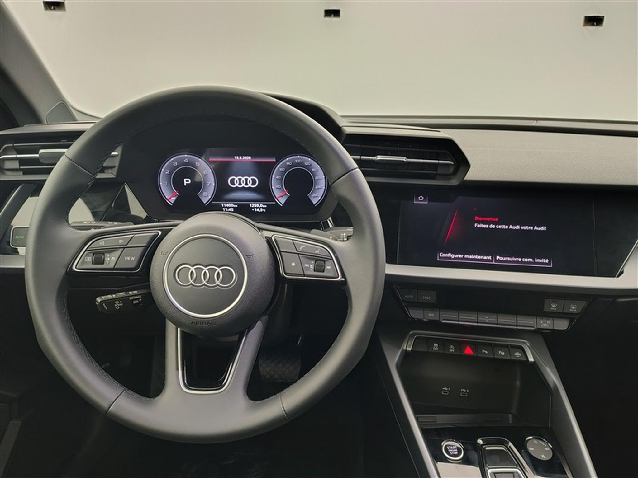 Audi A3 30 TFSI Advanced S tronic Navi / Led / PDC av+ar (2025) - Photo 9