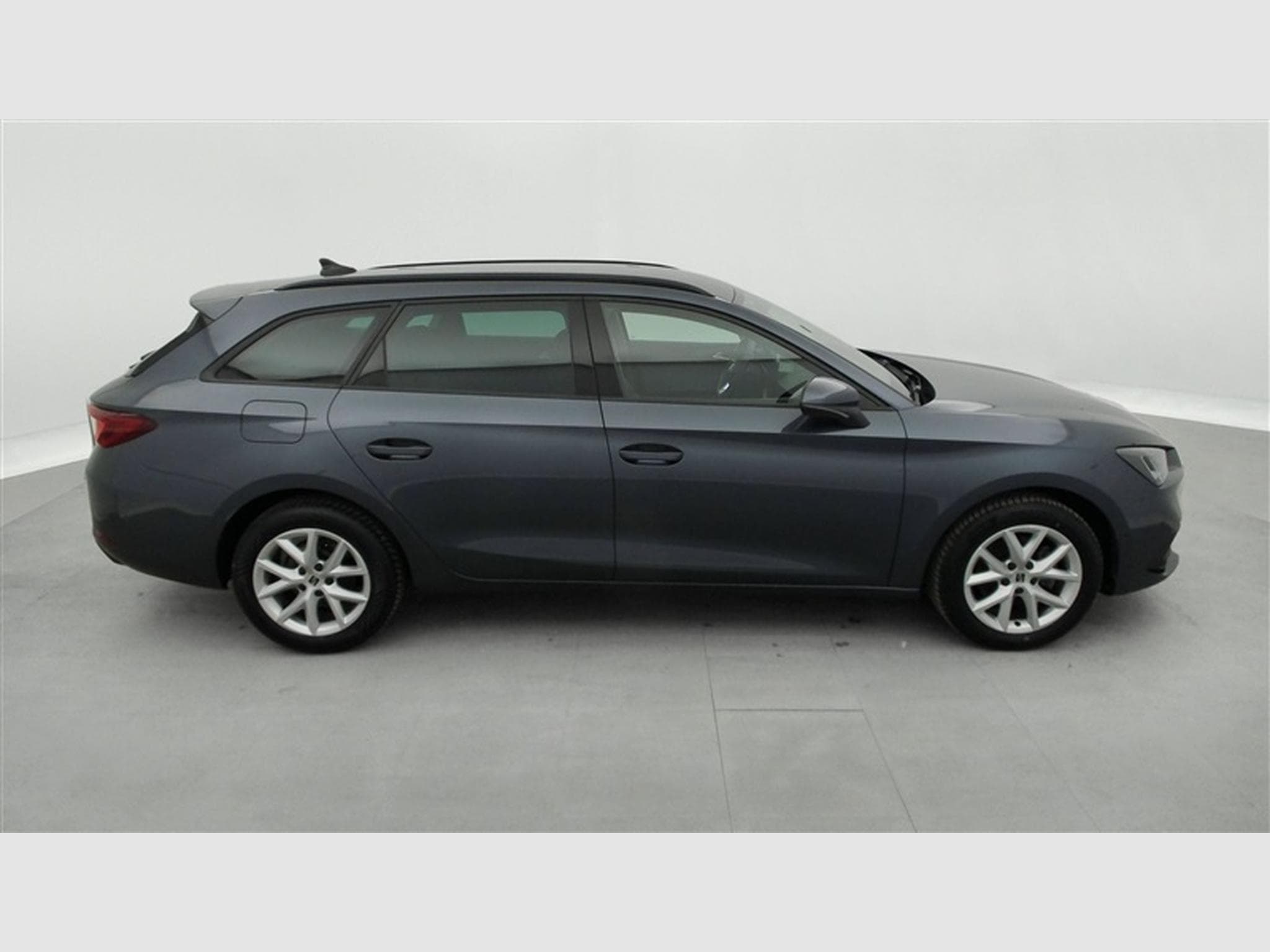 Seat Leon ST 1.0 EcoTSI Move! NAVI/FULL LED/JA/PDC AV AR /CAMERA (2024) - Photo 24
