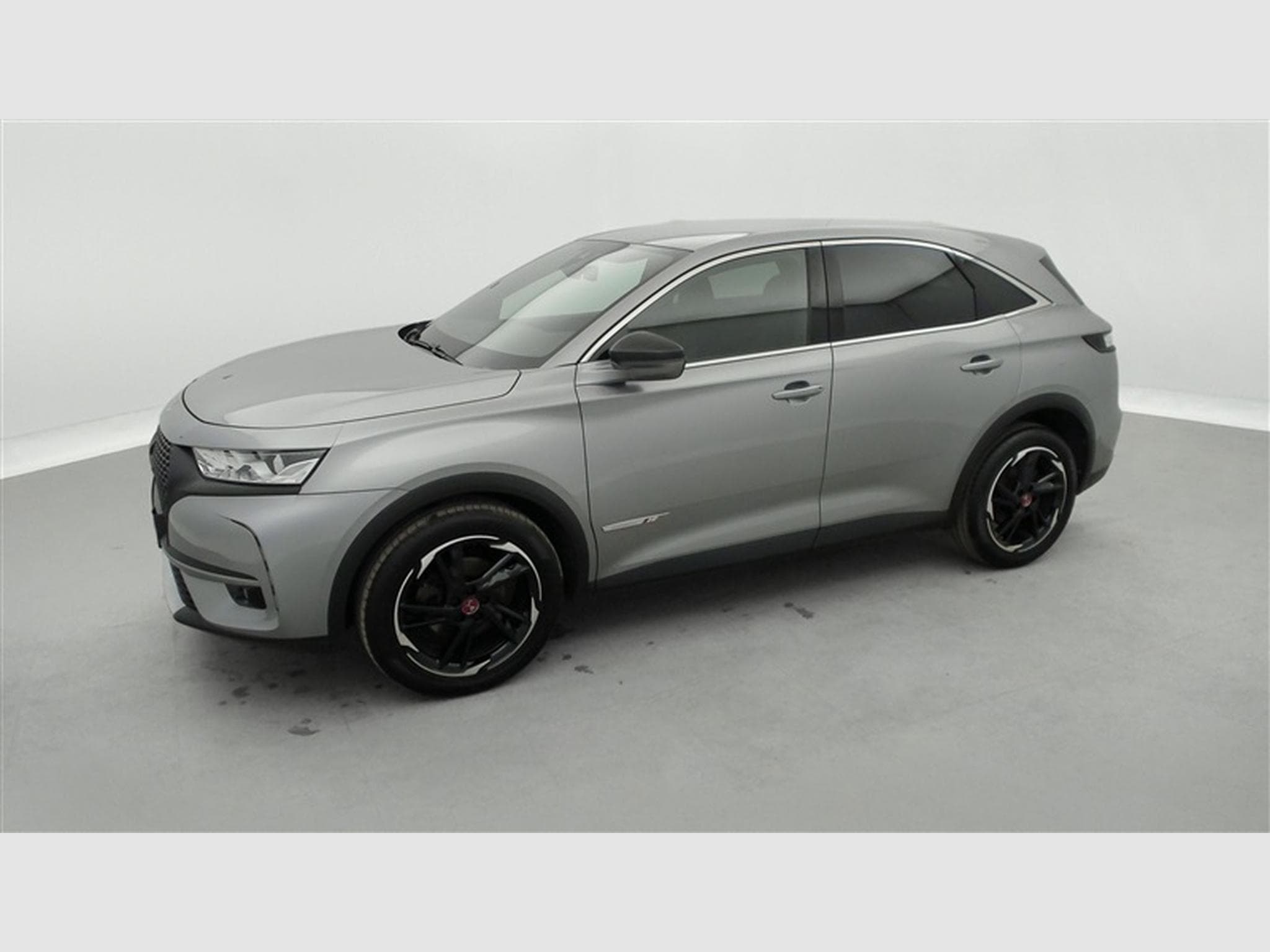DS Automobiles DS7 1.2 Crossback EAT8 Perform. Line NAVI / ALCANTARA / FULL LED (2021) - Photo 21