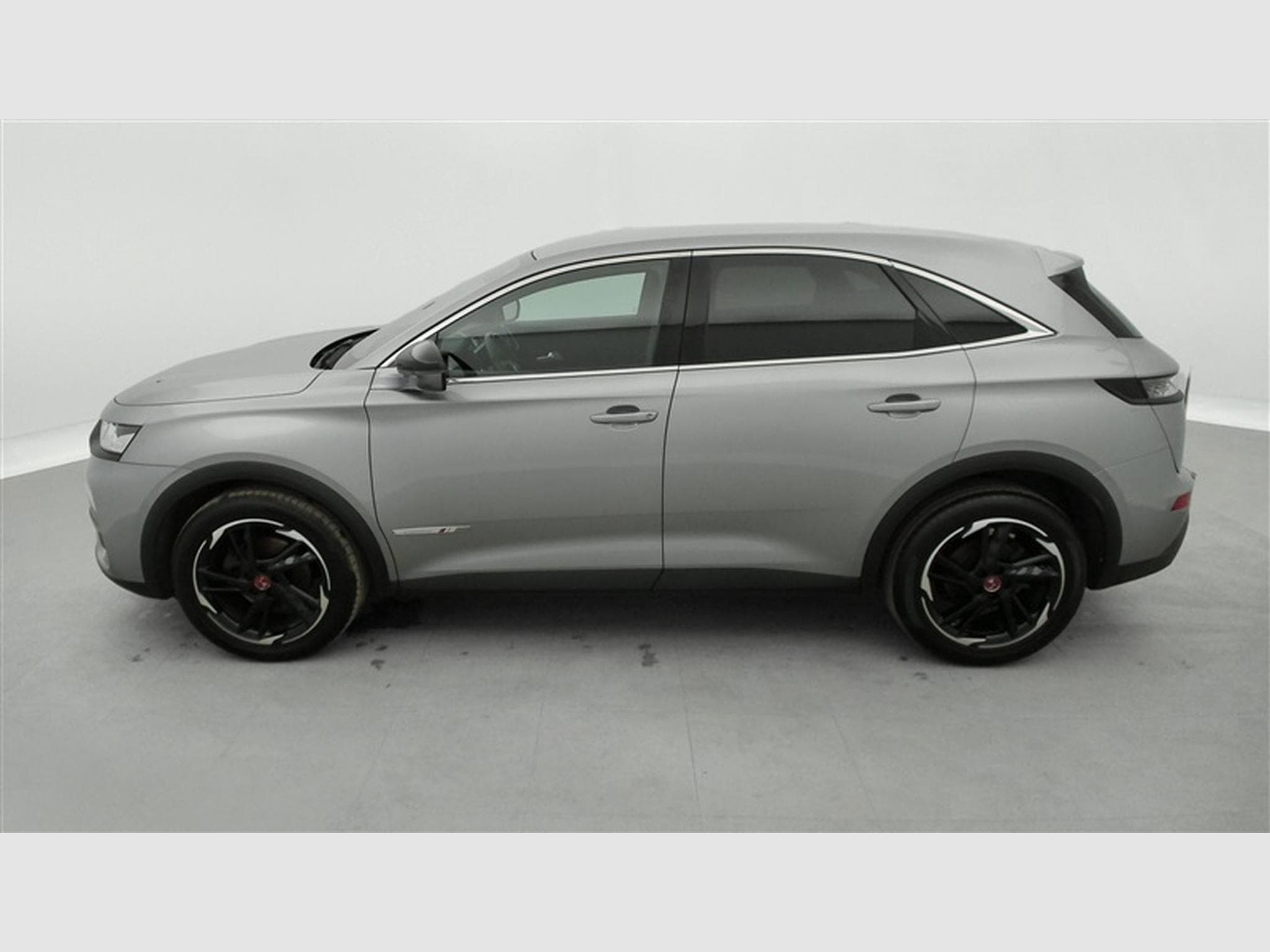 DS Automobiles DS7 1.2 Crossback EAT8 Perform. Line NAVI / ALCANTARA / FULL LED (2021) - Photo 3
