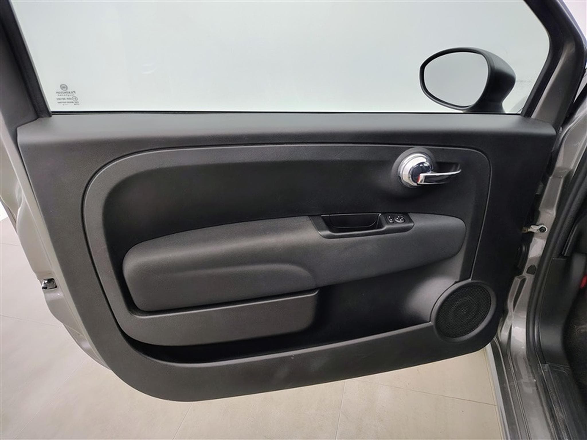 Fiat 500 1.0i MHEV Pop CARPLAY / PDC (2023) - Photo 15