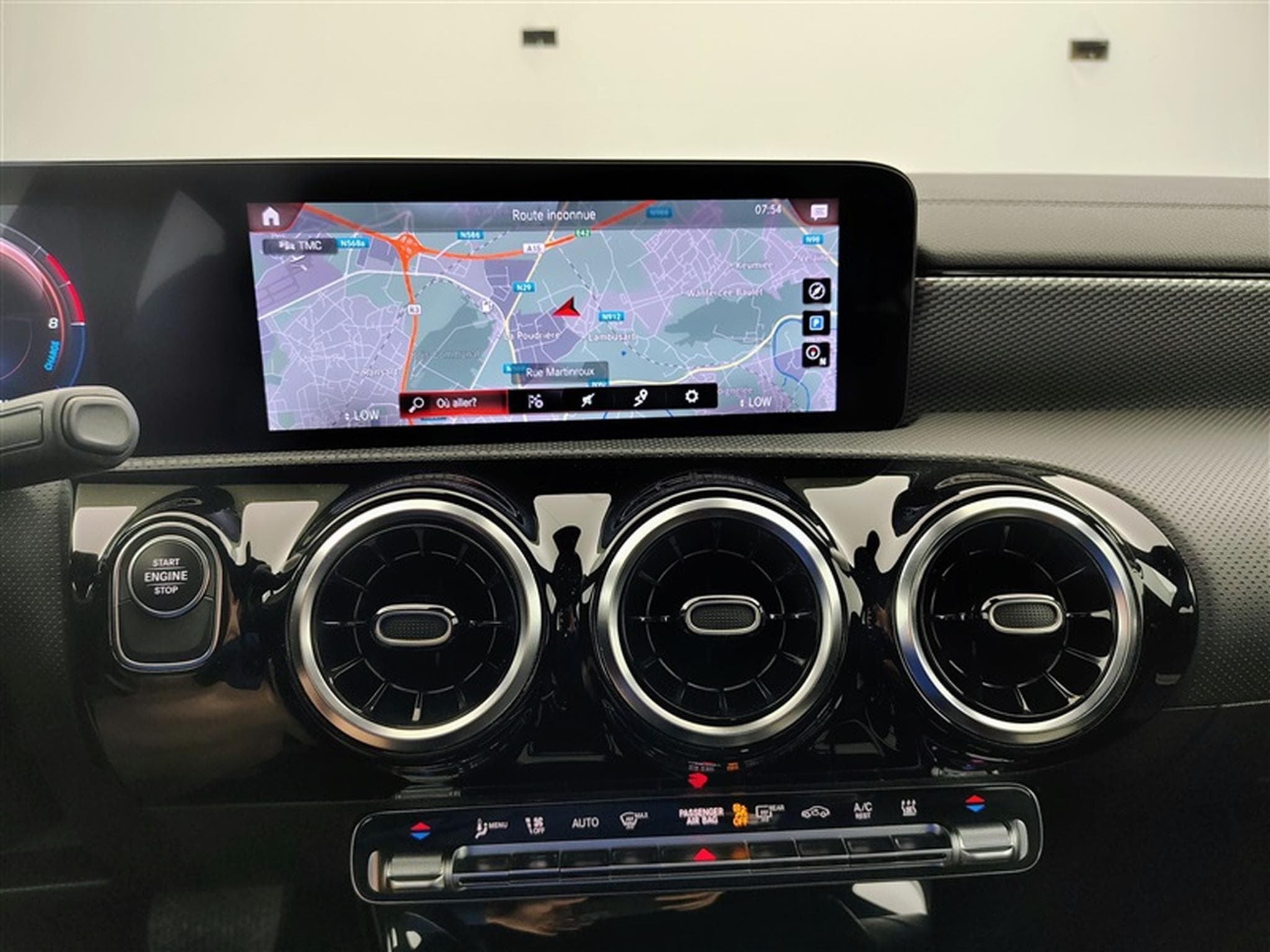 Mercedes CLA 250 e PHEV Business Line  Navi / Led / PDC av+ar (2022) - Photo 11