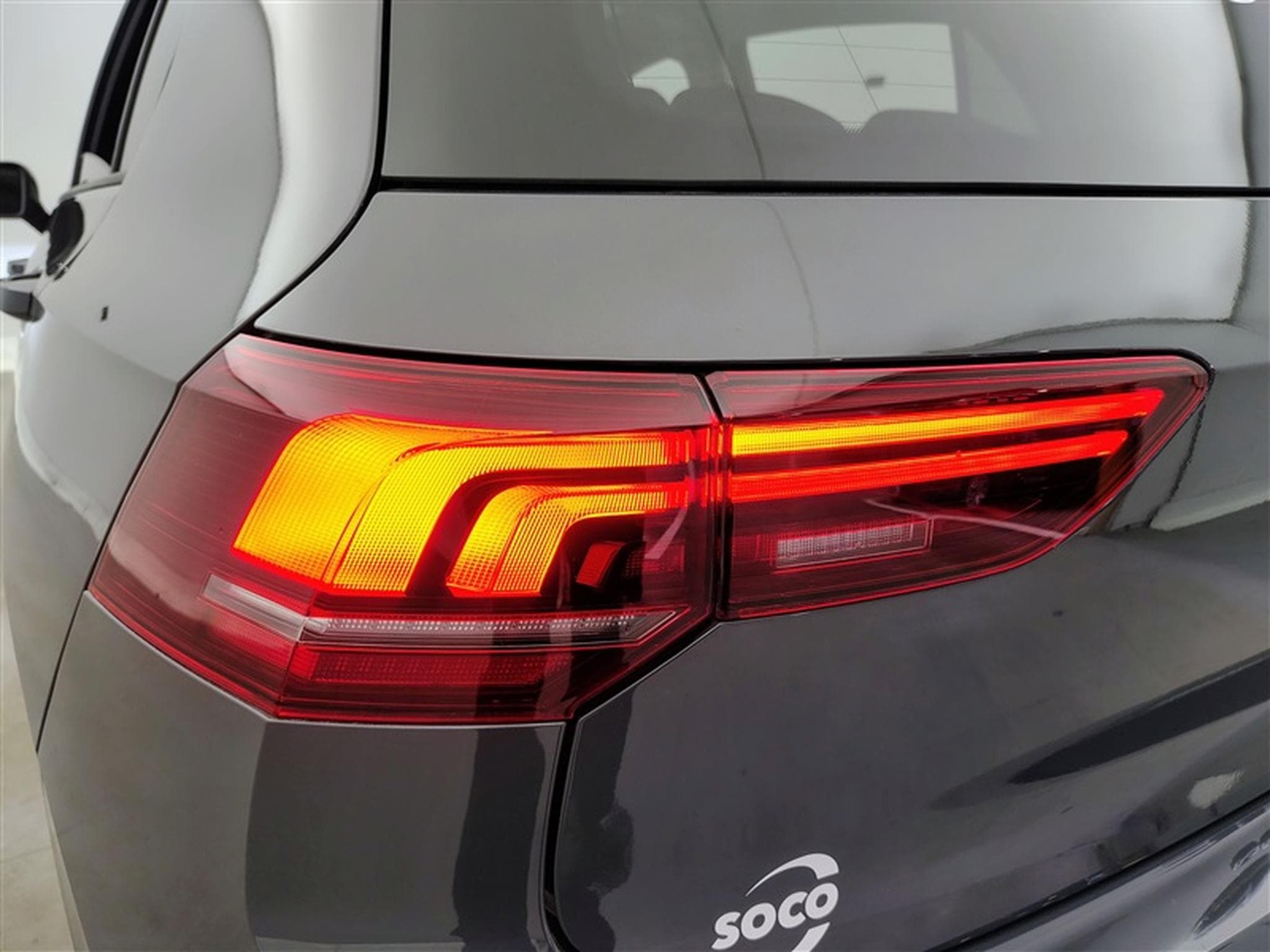 VW Golf 1.5 eTSI Life DSG/NAVI/TO PANO/FULL LED/JA17/PDC (2024) - Photo 16