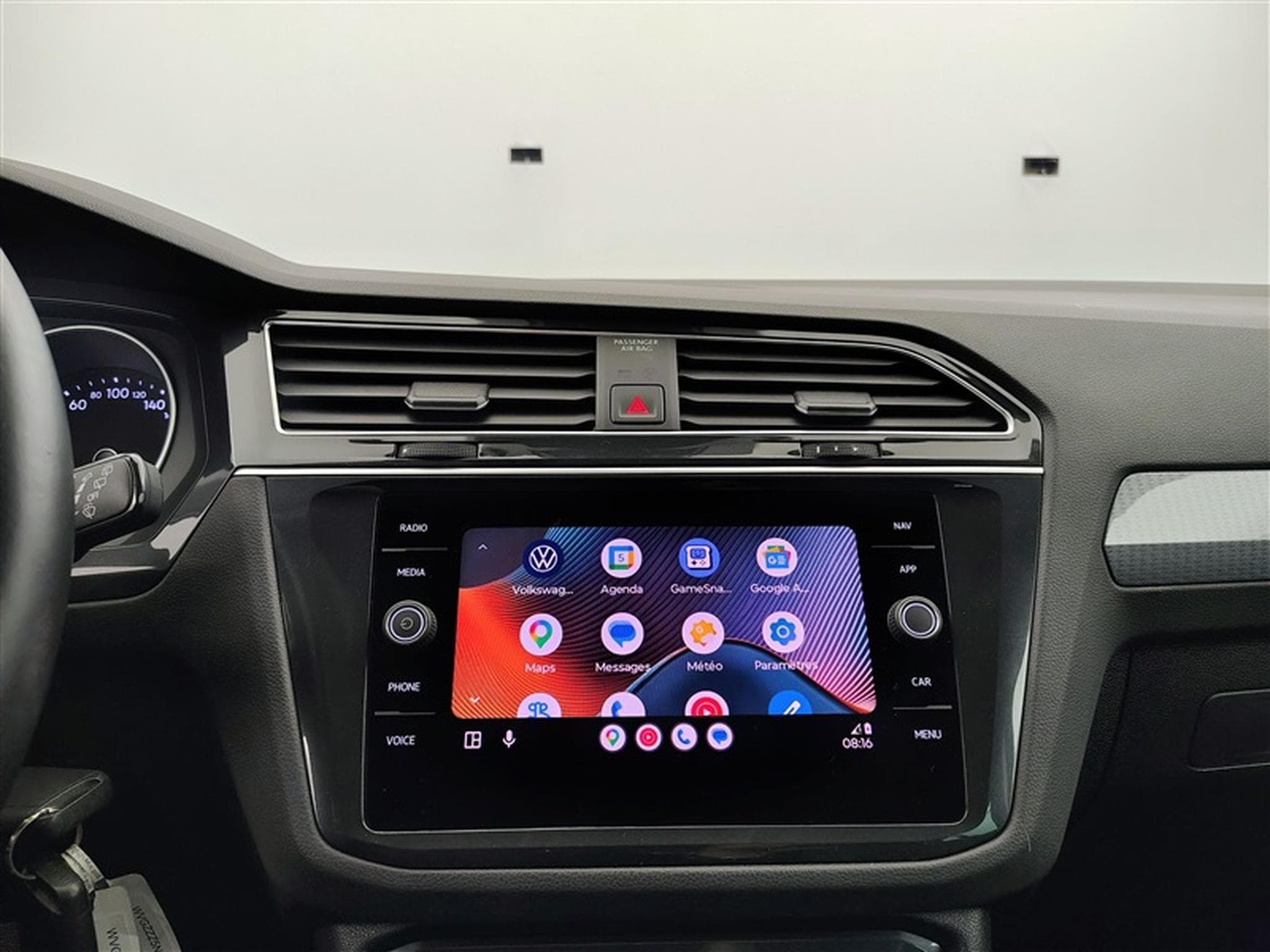 VW Tiguan 1.5 TSI ACT Life NAVI/FULL LED/JA17/PDC AV AR (2020) - Photo 19