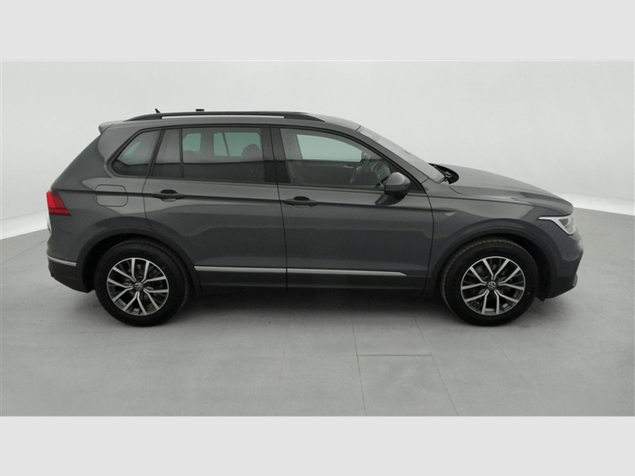 VW Tiguan 1.5 TSI ACT Life NAVI/FULL LED/JA17/PDC AV AR (2020) - Photo 22