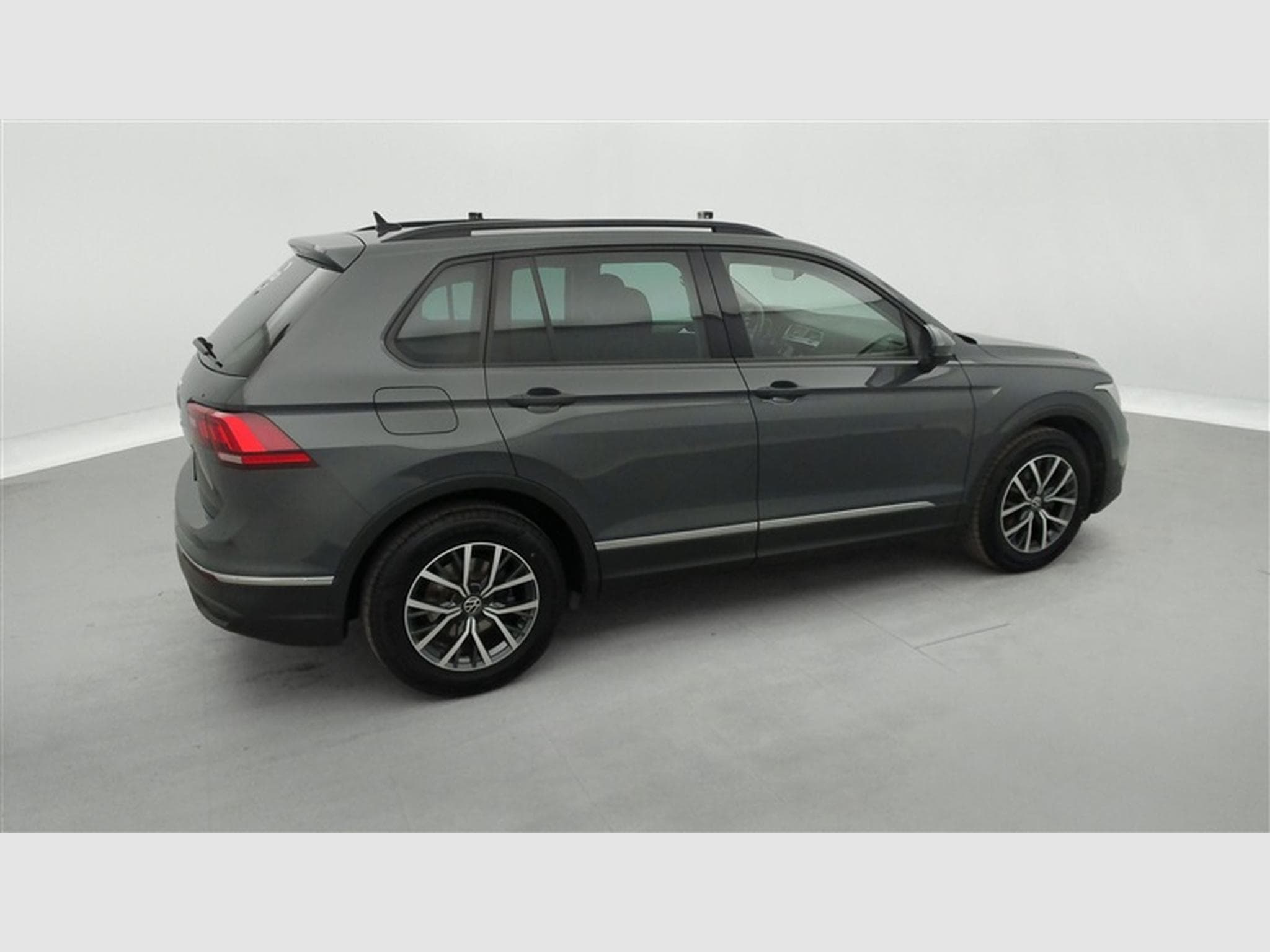 VW Tiguan 1.5 TSI ACT Life NAVI/FULL LED/JA17/PDC AV AR (2020) - Photo 23