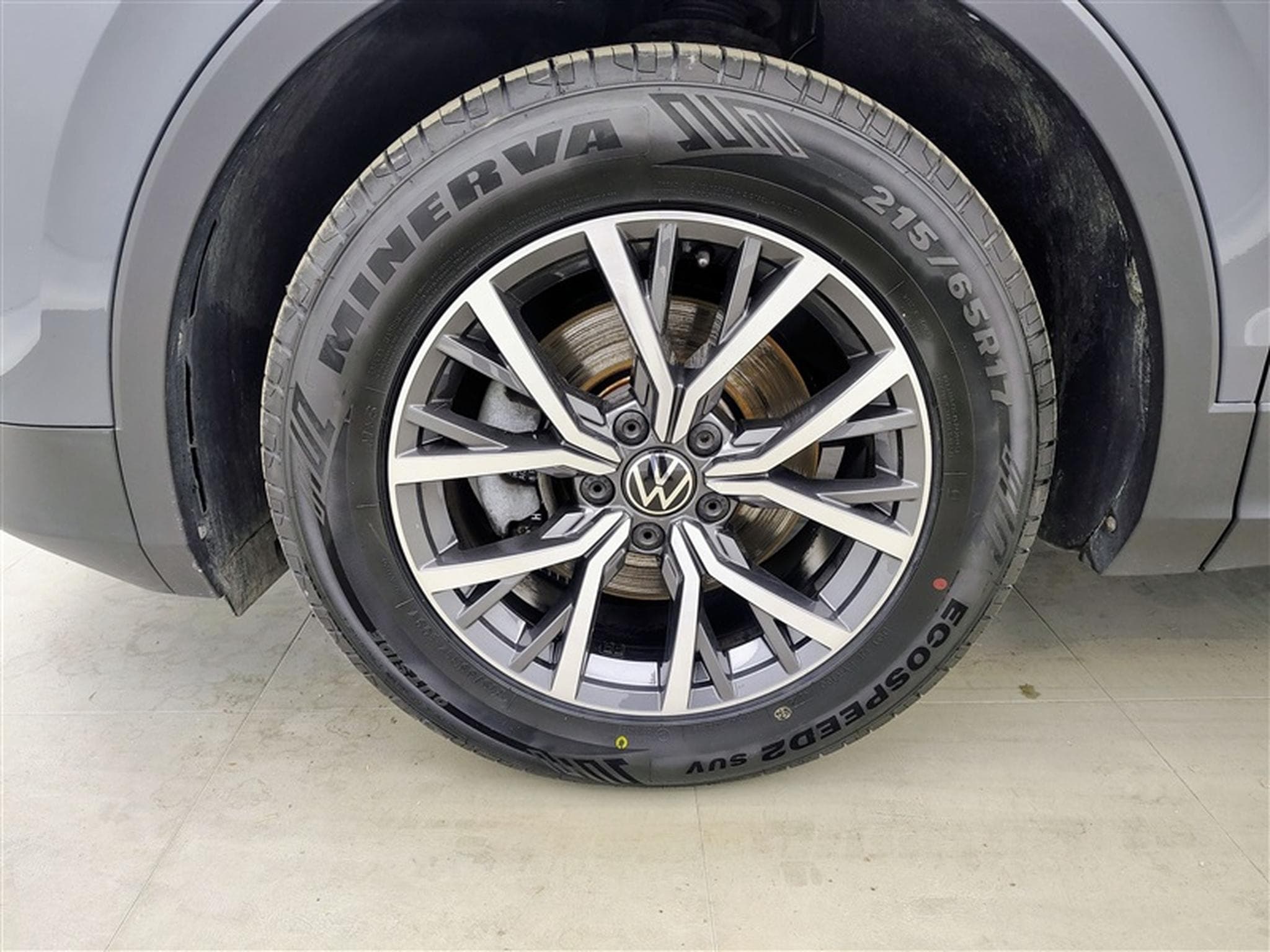 VW Tiguan 1.5 TSI ACT Life NAVI/FULL LED/JA17/PDC AV AR (2020) - Photo 5