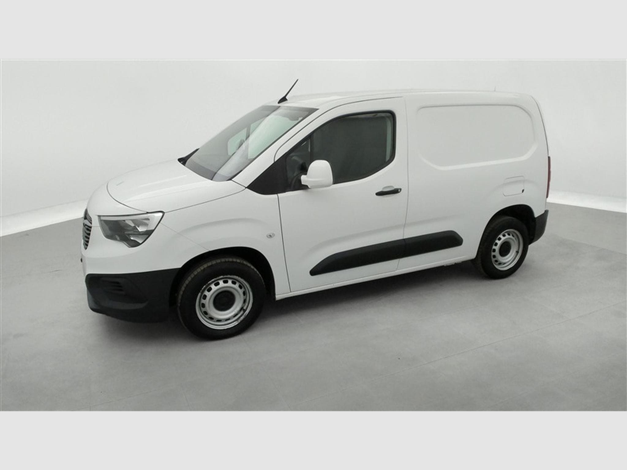 Opel Combo 1.5 TD BlueInj. Comfort NAVI / CLIM / BLUETOOTH (2021) - Photo 19