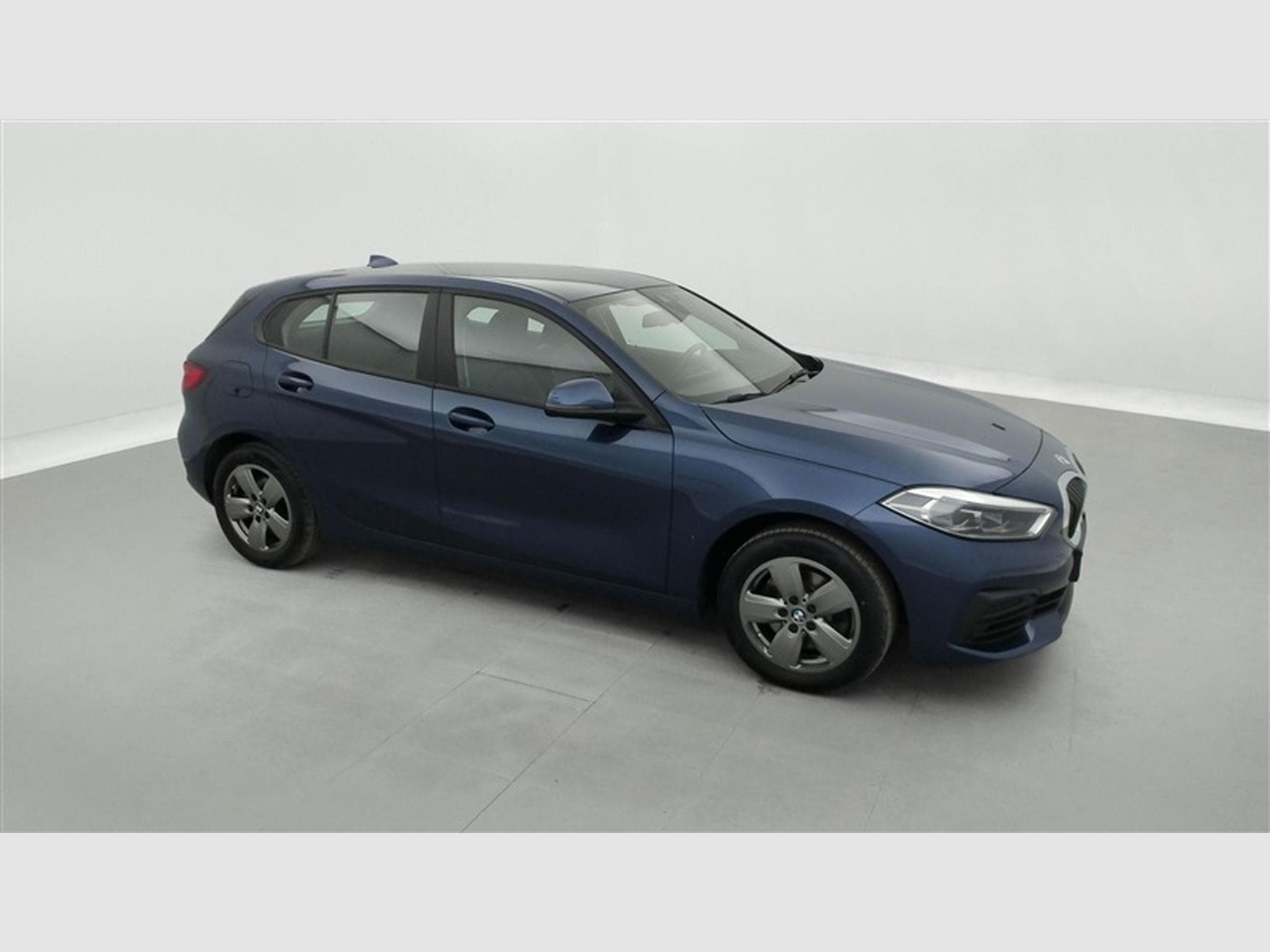 BMW 116 dA Cuir / Navi Cockpit / Led / PDC av+ar (2021) - Photo 23