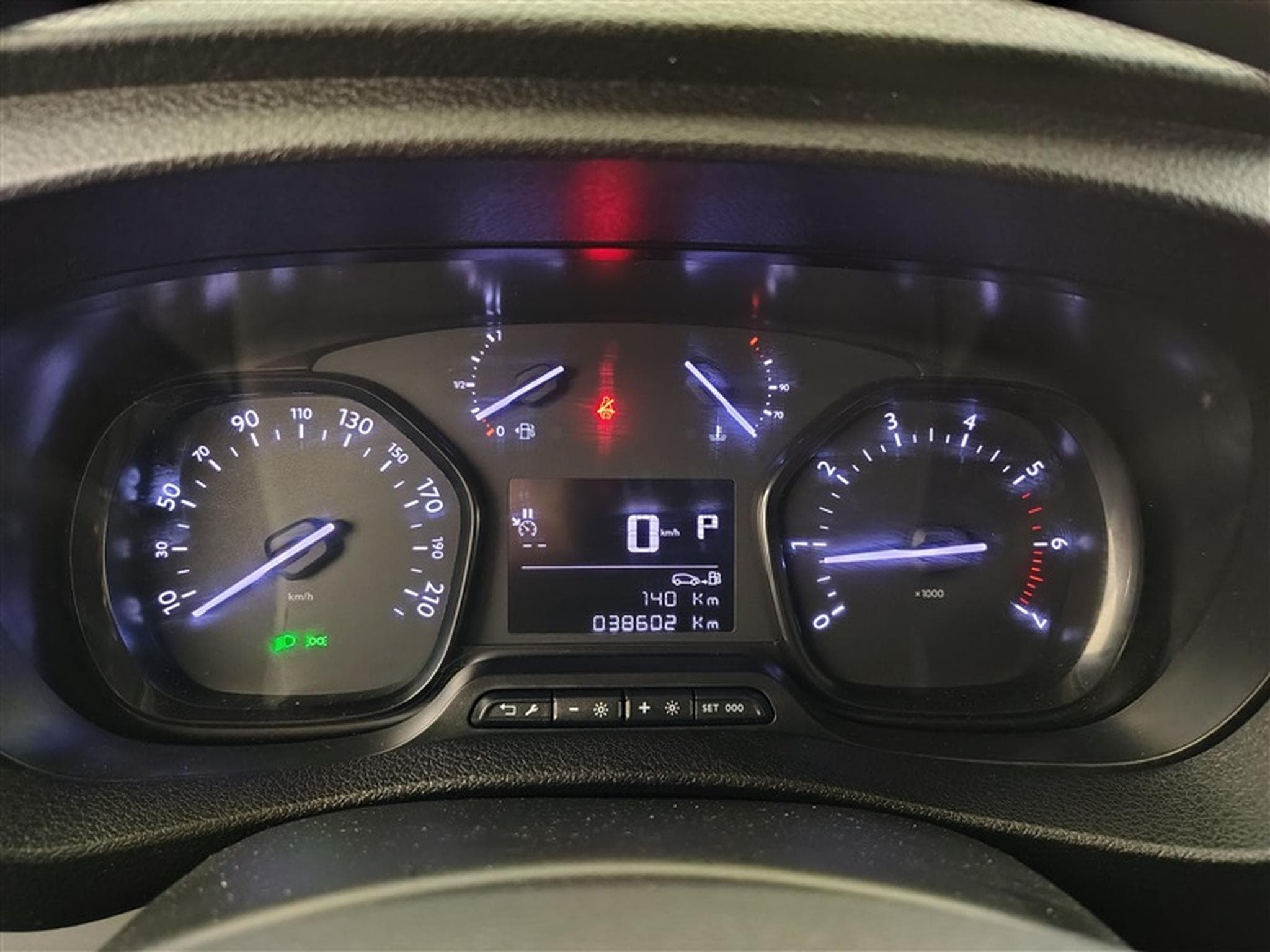 Fiat Scudo 2.0 M-Jet 180Cv AT8 L3 3PL / NAVI / CARPLAY / CAMERA (2024) - Photo 10