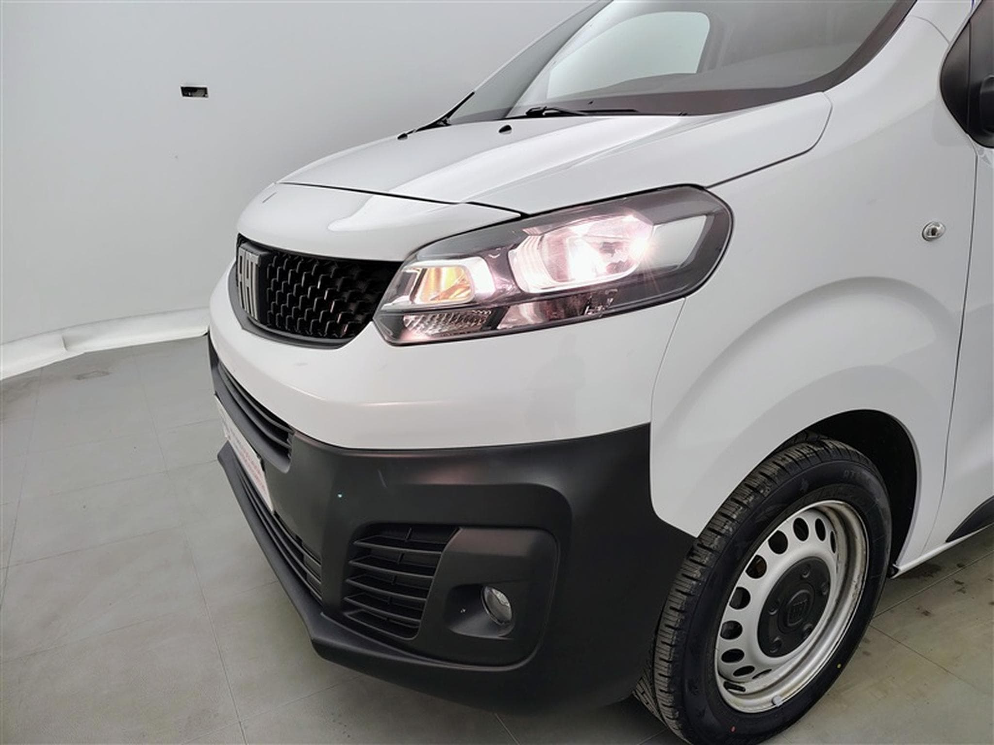 Fiat Scudo 2.0 M-Jet 180Cv AT8 L3 3PL / NAVI / CARPLAY / CAMERA (2024) - Photo 15