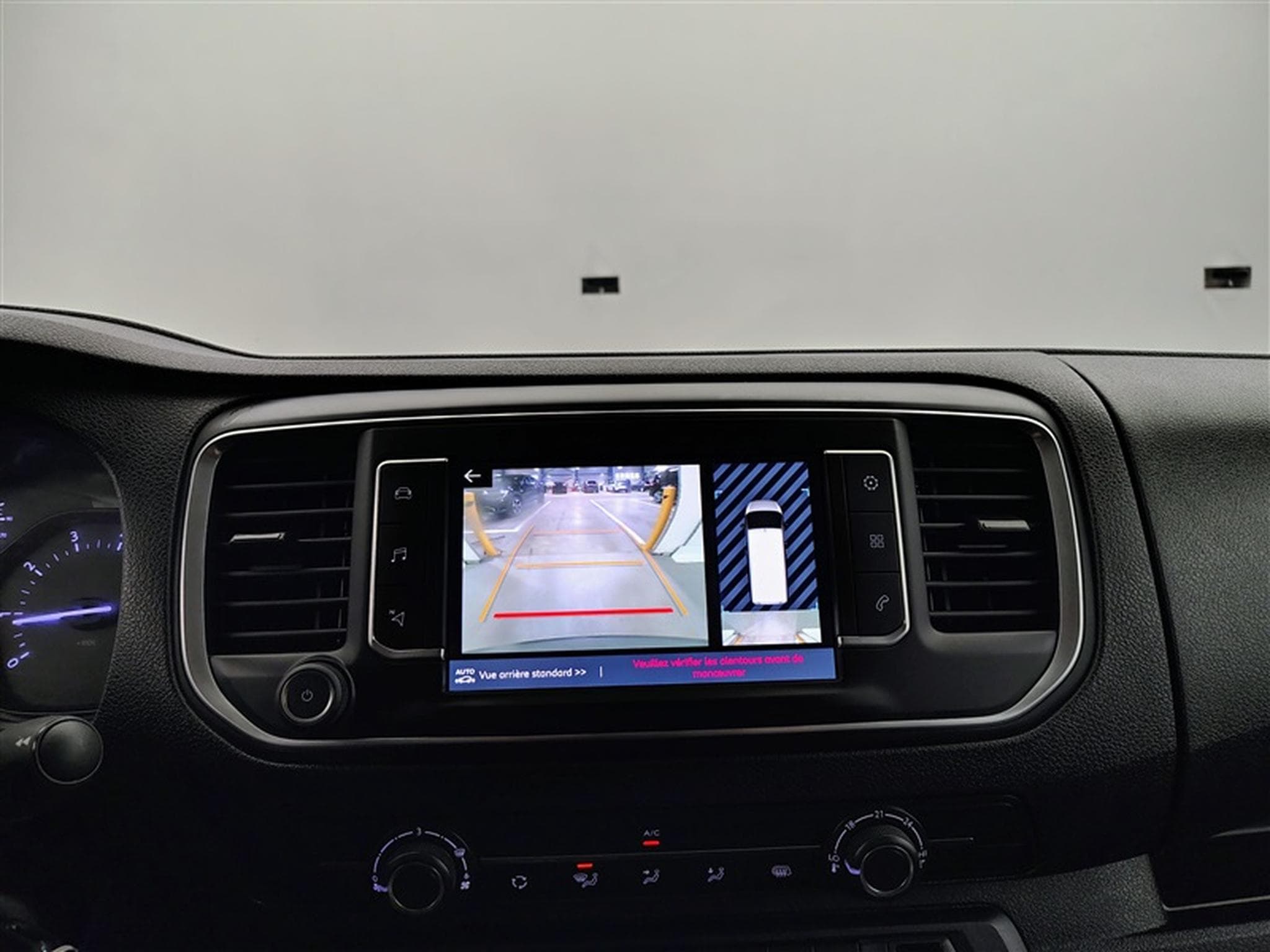 Fiat Scudo 2.0 M-Jet 180Cv AT8 L3 3PL / NAVI / CARPLAY / CAMERA (2024) - Photo 17