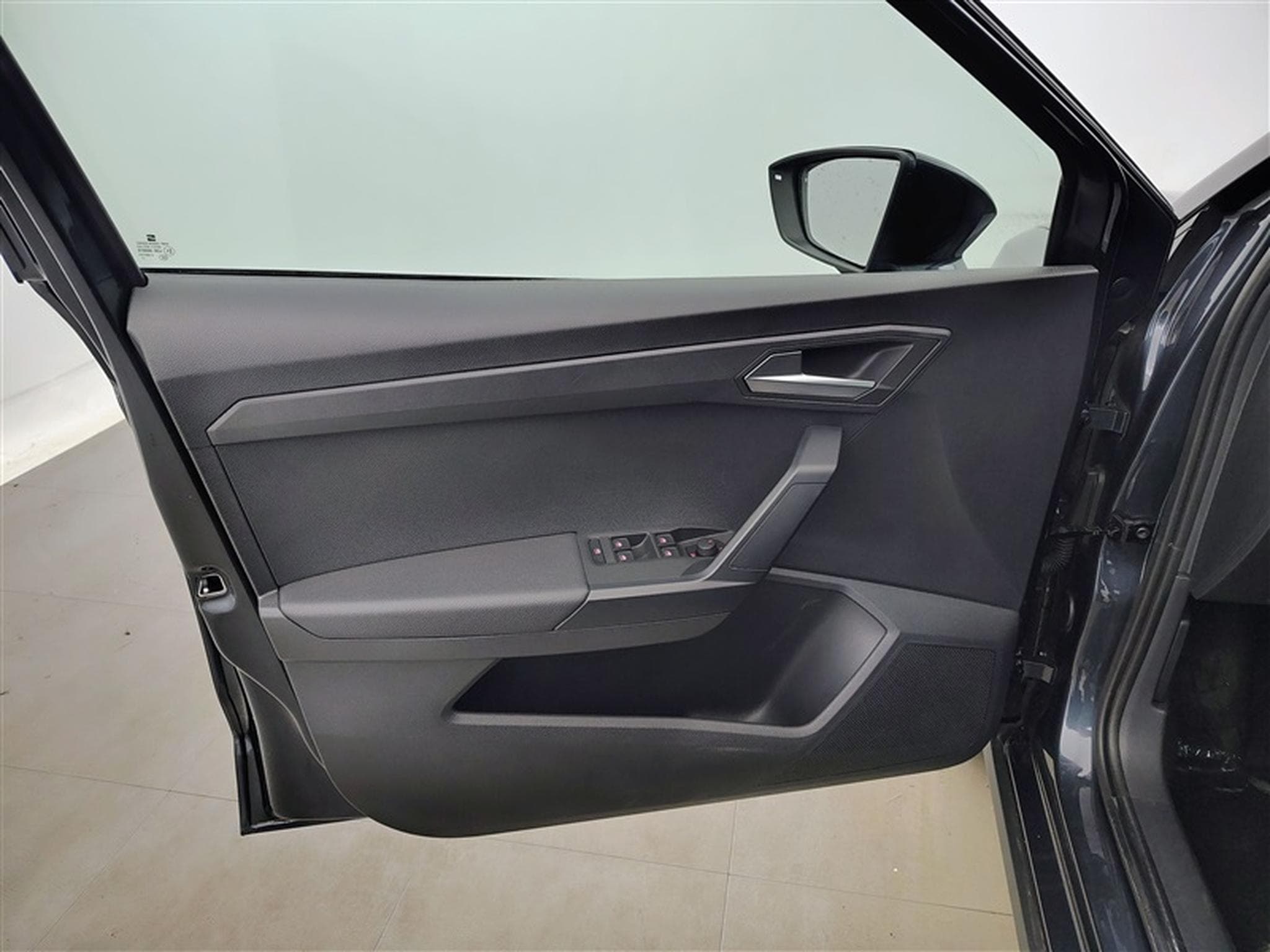Seat Arona 1.0 TSI Move! Full Link DSG (2023) - Photo 16