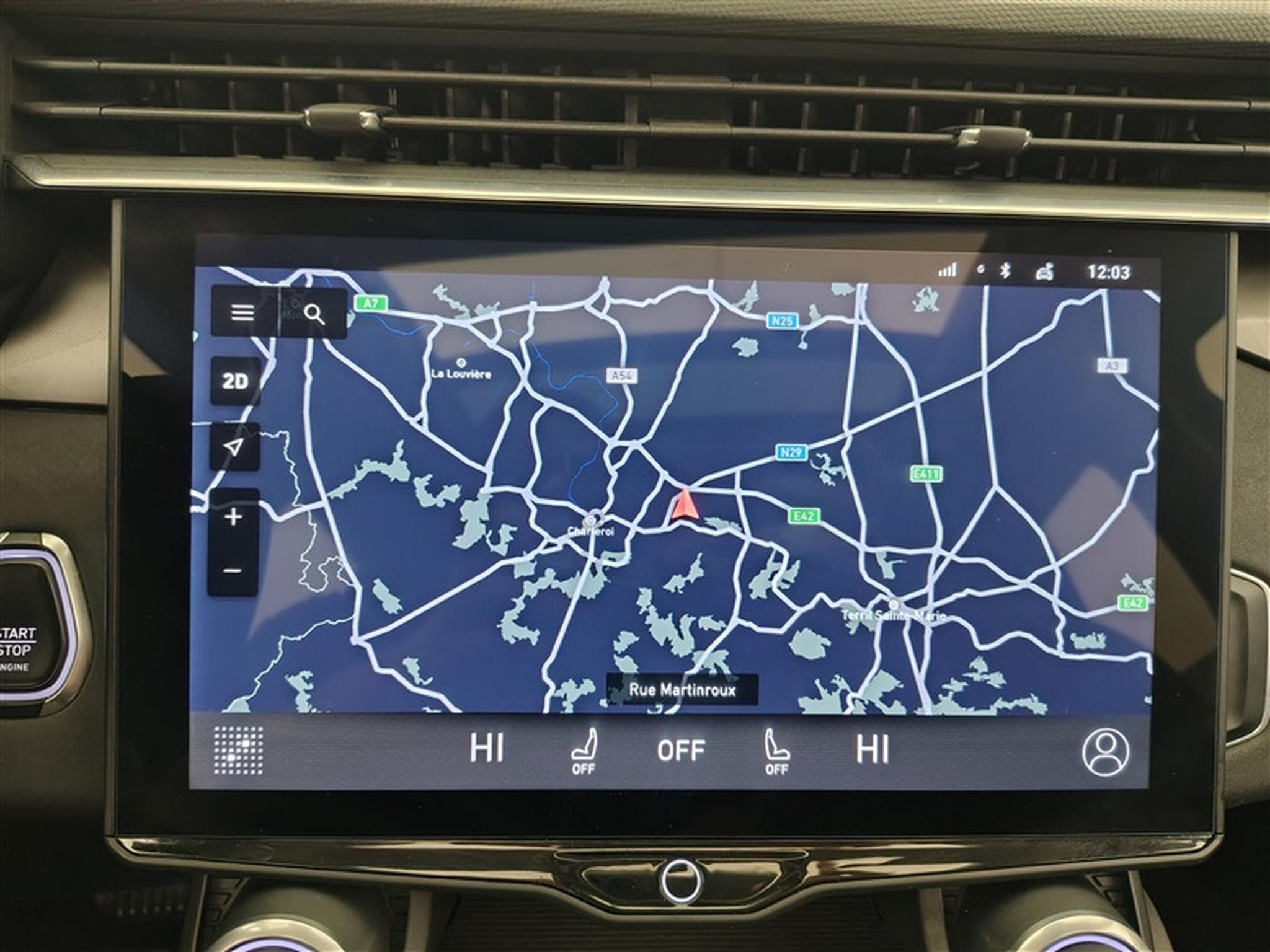 Lynk & Co 01 1.5 Turbo PHEV NAVI / FULL LED / PANO / CAMERA / ALU 20" (2023) - Photo 11