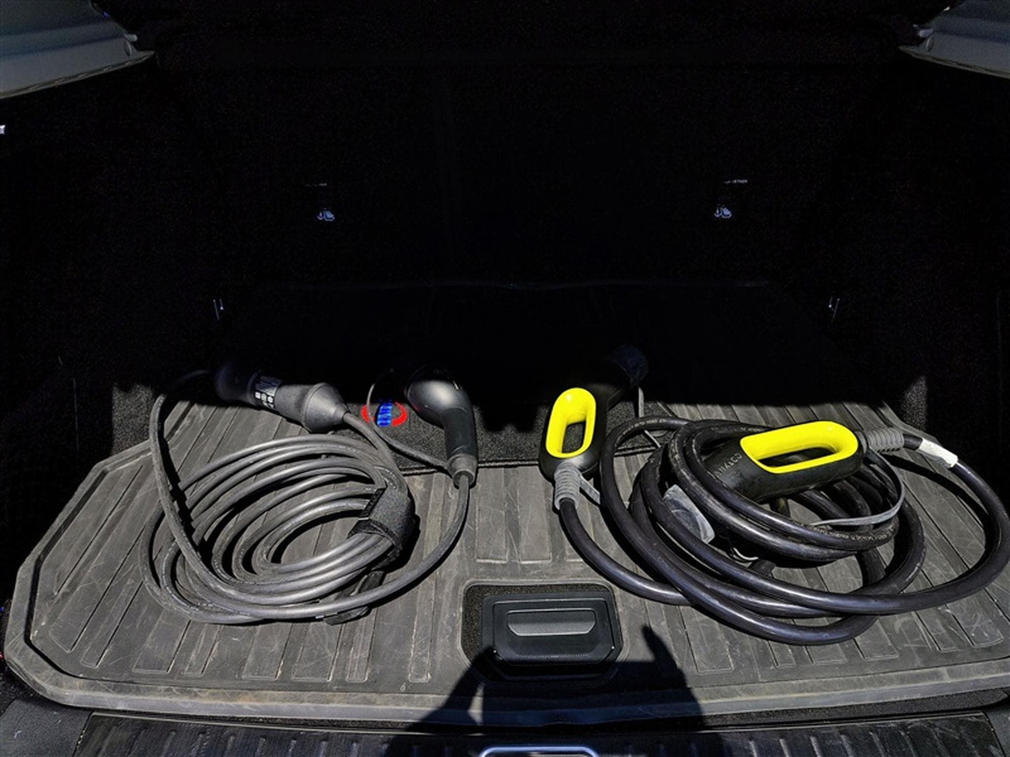 Lynk & Co 01 1.5 Turbo PHEV NAVI / FULL LED / PANO / CAMERA / ALU 20" (2023) - Photo 19