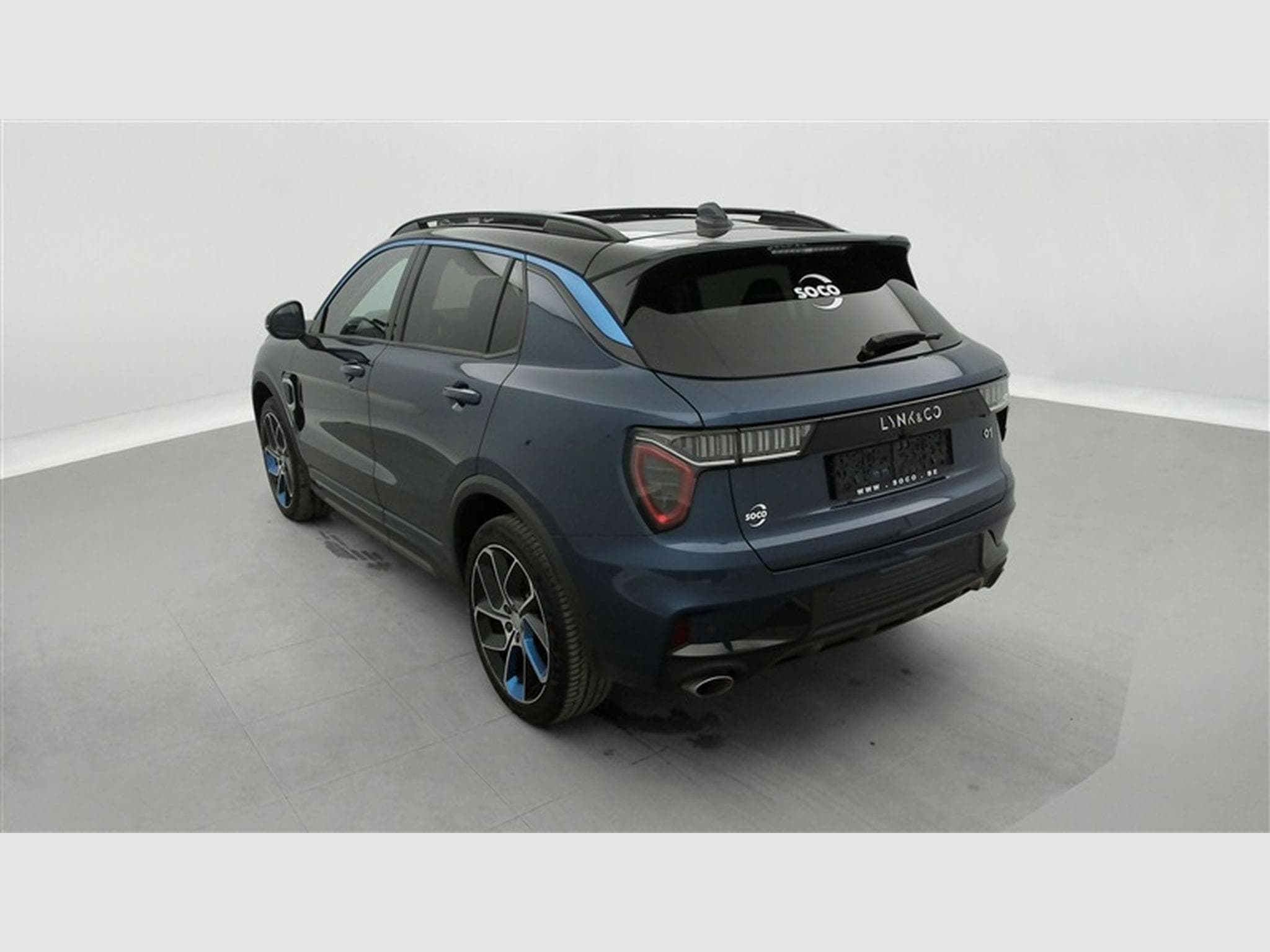 Lynk & Co 01 1.5 Turbo PHEV NAVI / FULL LED / PANO / CAMERA / ALU 20" (2023) - Photo 2