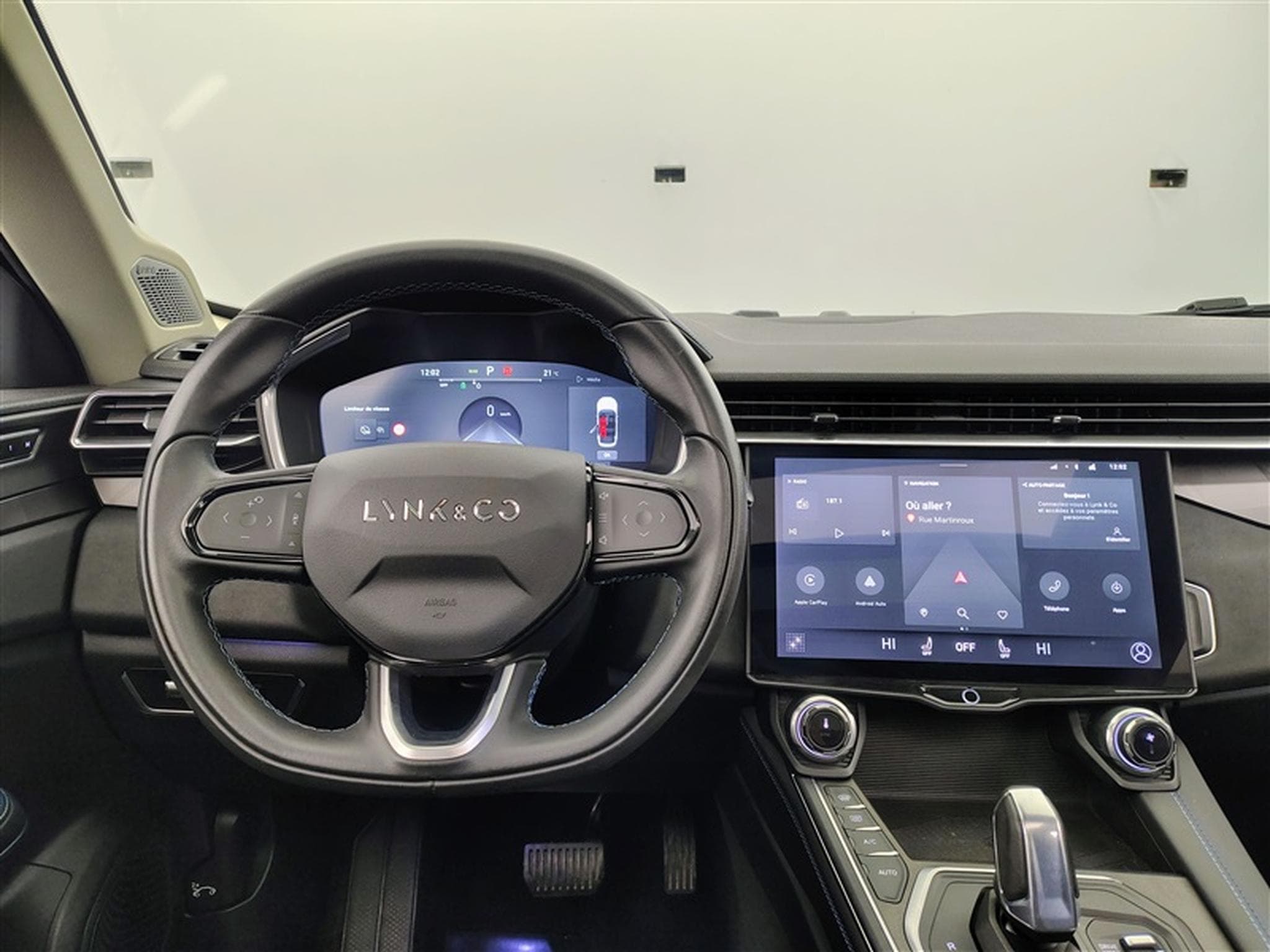 Lynk & Co 01 1.5 Turbo PHEV NAVI / FULL LED / PANO / CAMERA / ALU 20" (2023) - Photo 9