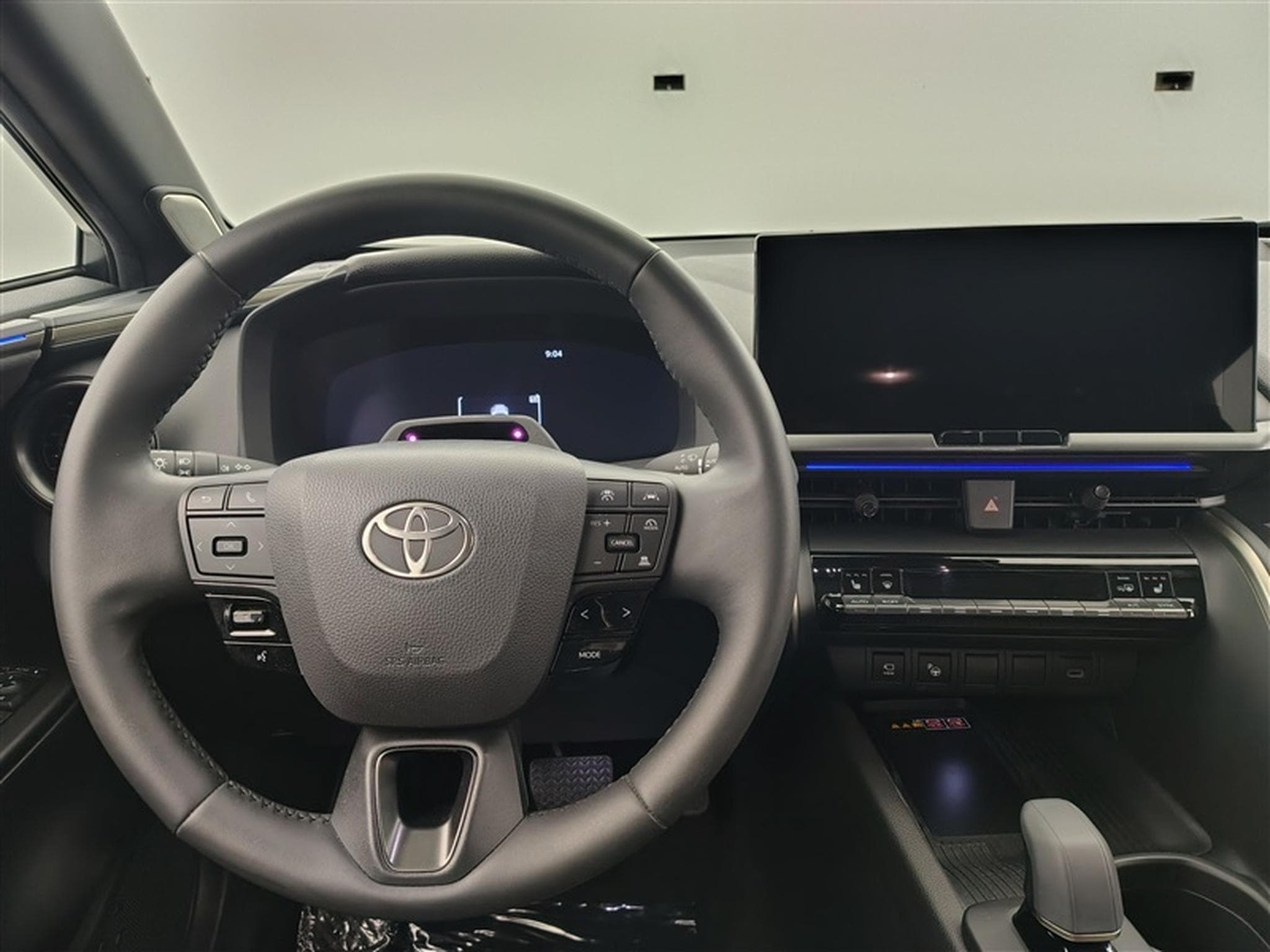 Toyota C-HR Hybrid HEV 1.8 Premium Bi-Tone E-CVT°NAV°CARPLAY°CAMERA360 (2024) - Photo 9