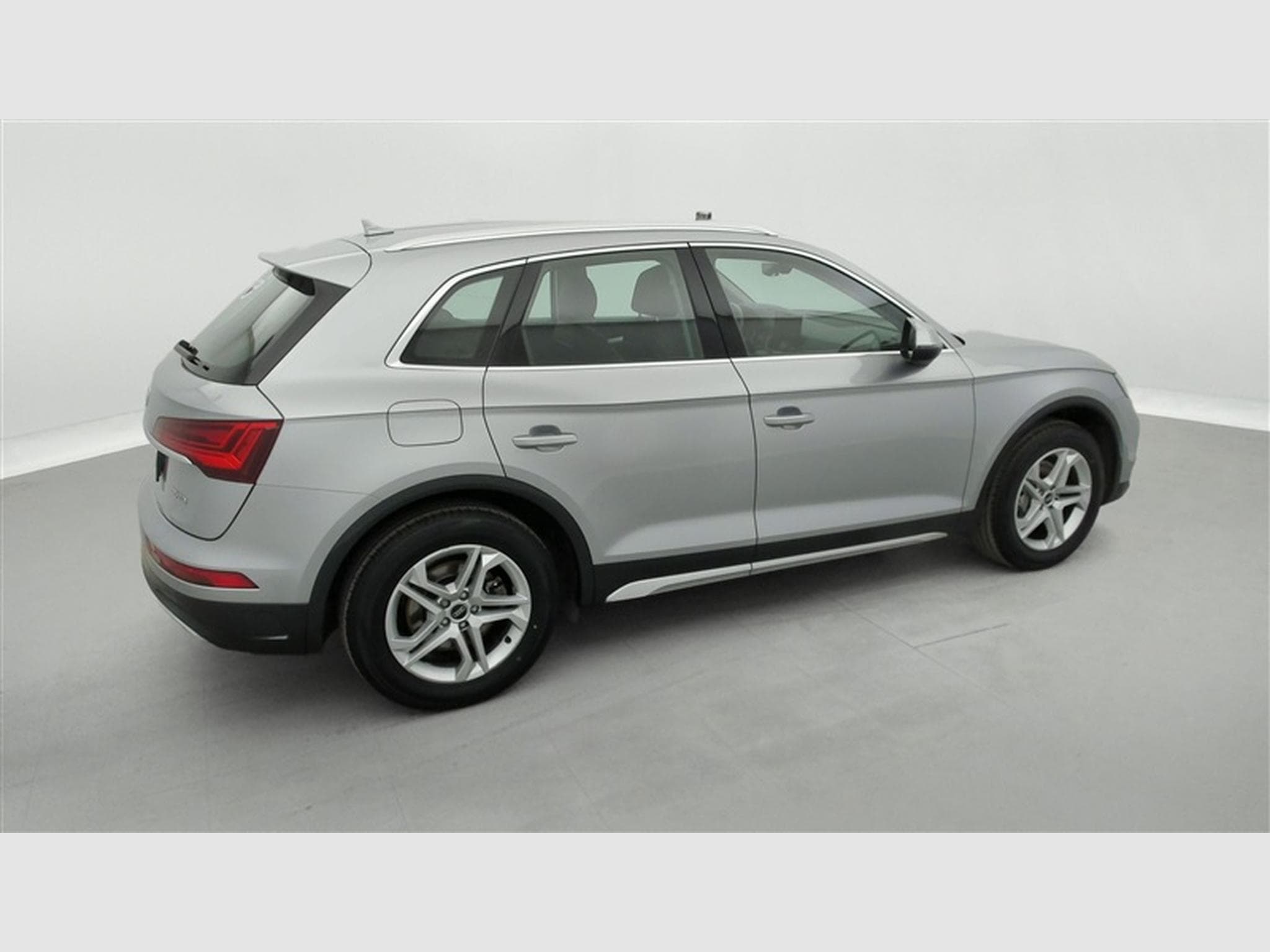 Audi Q5 35 TDi 163Cv S-Tronic Advanced CUIR / NAVI / CAMERA (2022) - Photo 24