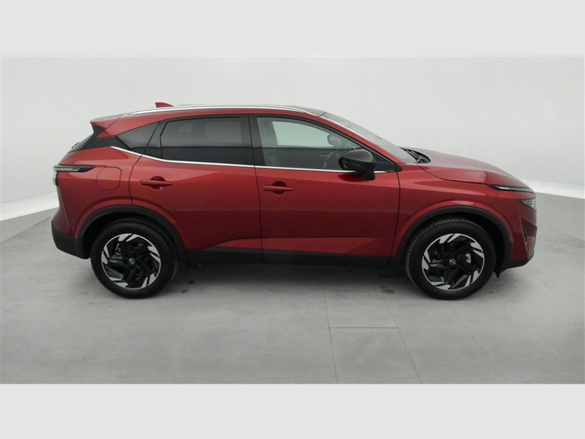 Nissan Qashqai 1.3 DIG-T MHEV X-Tronic N-Connecta CARPLAY / FULL LED / CAM (2026) - Photo 25