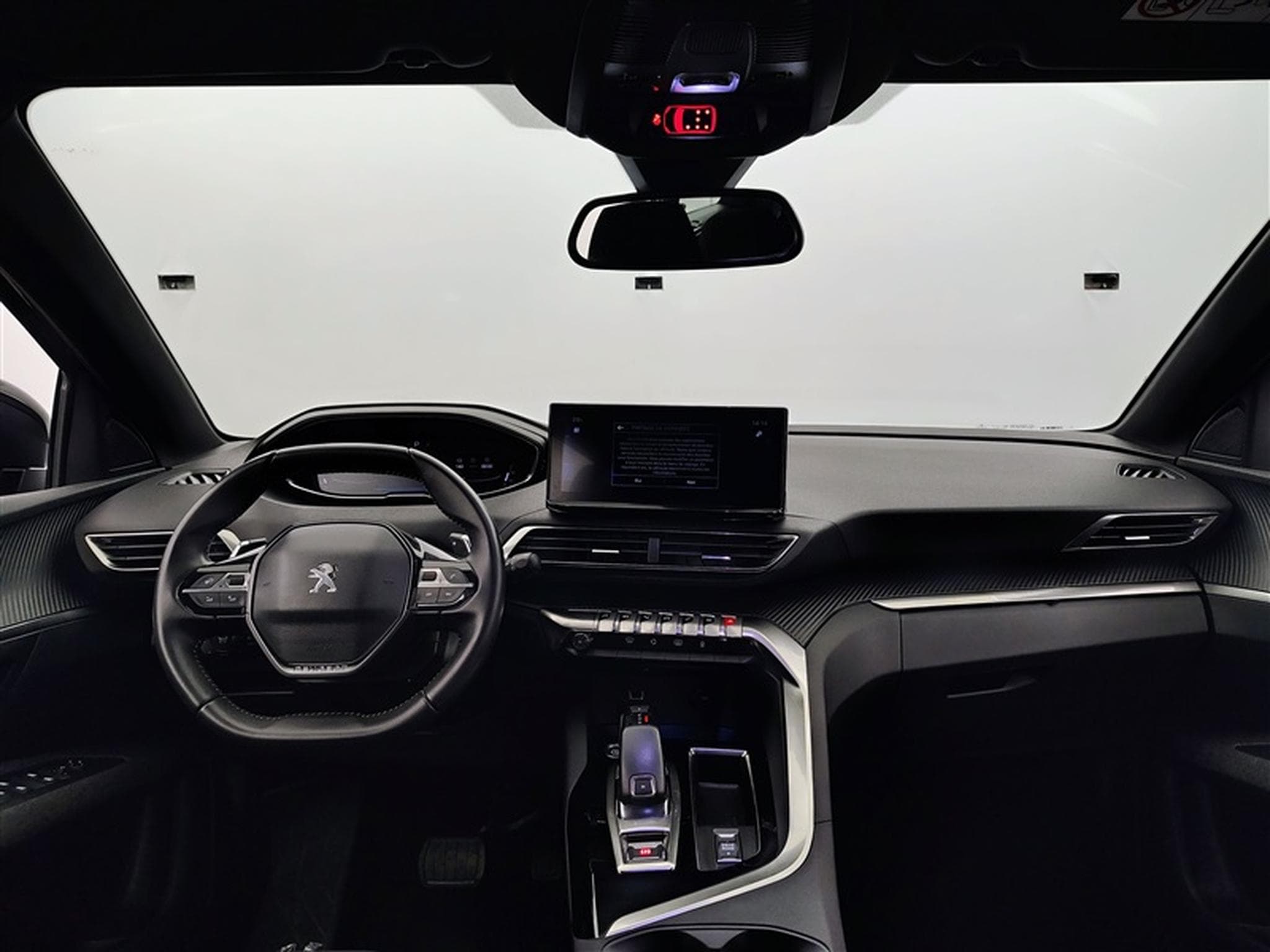 Peugeot 5008 1.2 PureTech EAT8 Active Pack 7Pl NAVI / FULL LED (2023) - Photo 7